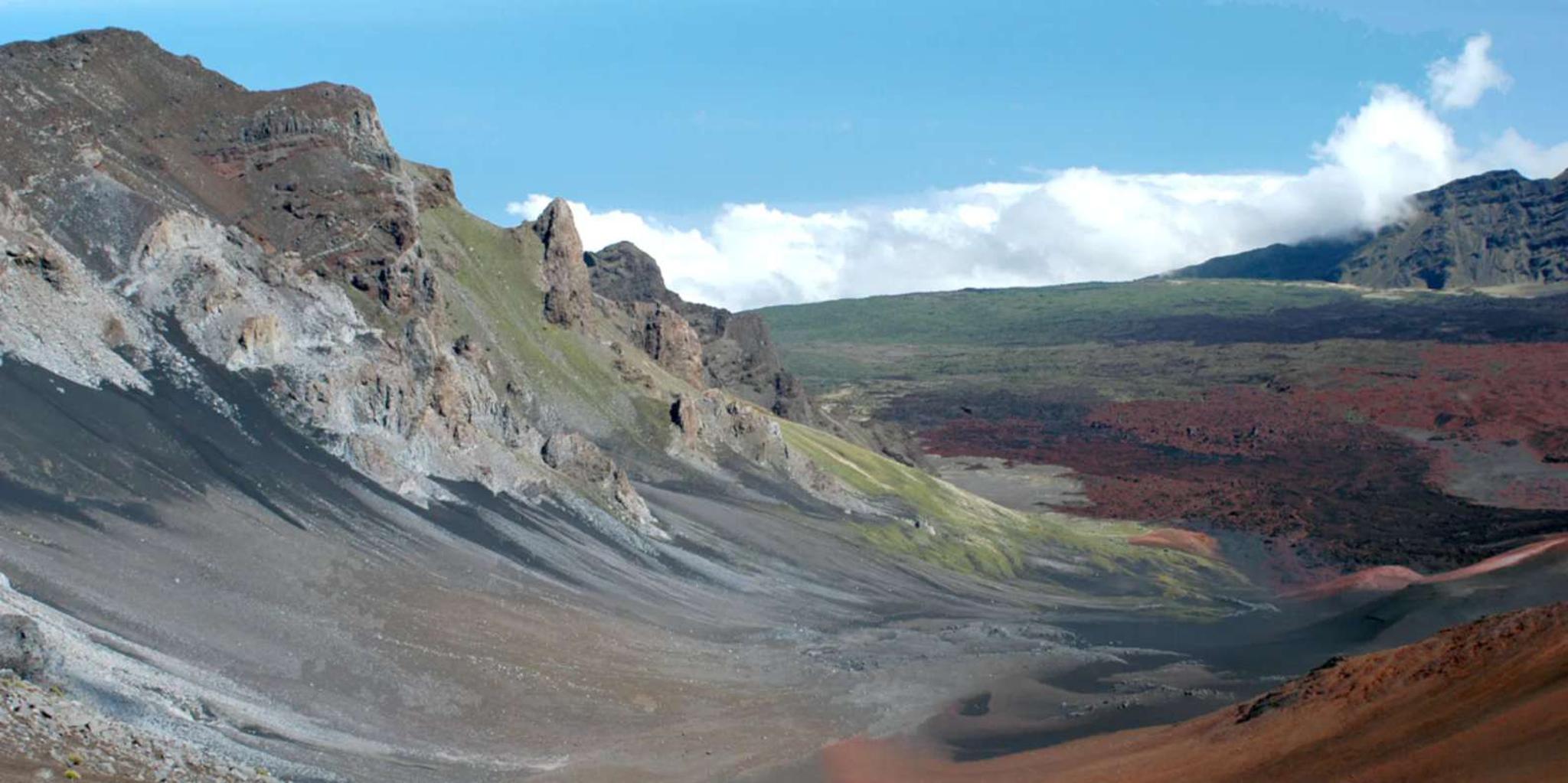 Maui Haleakala Crater Hiking Experience - Image 2