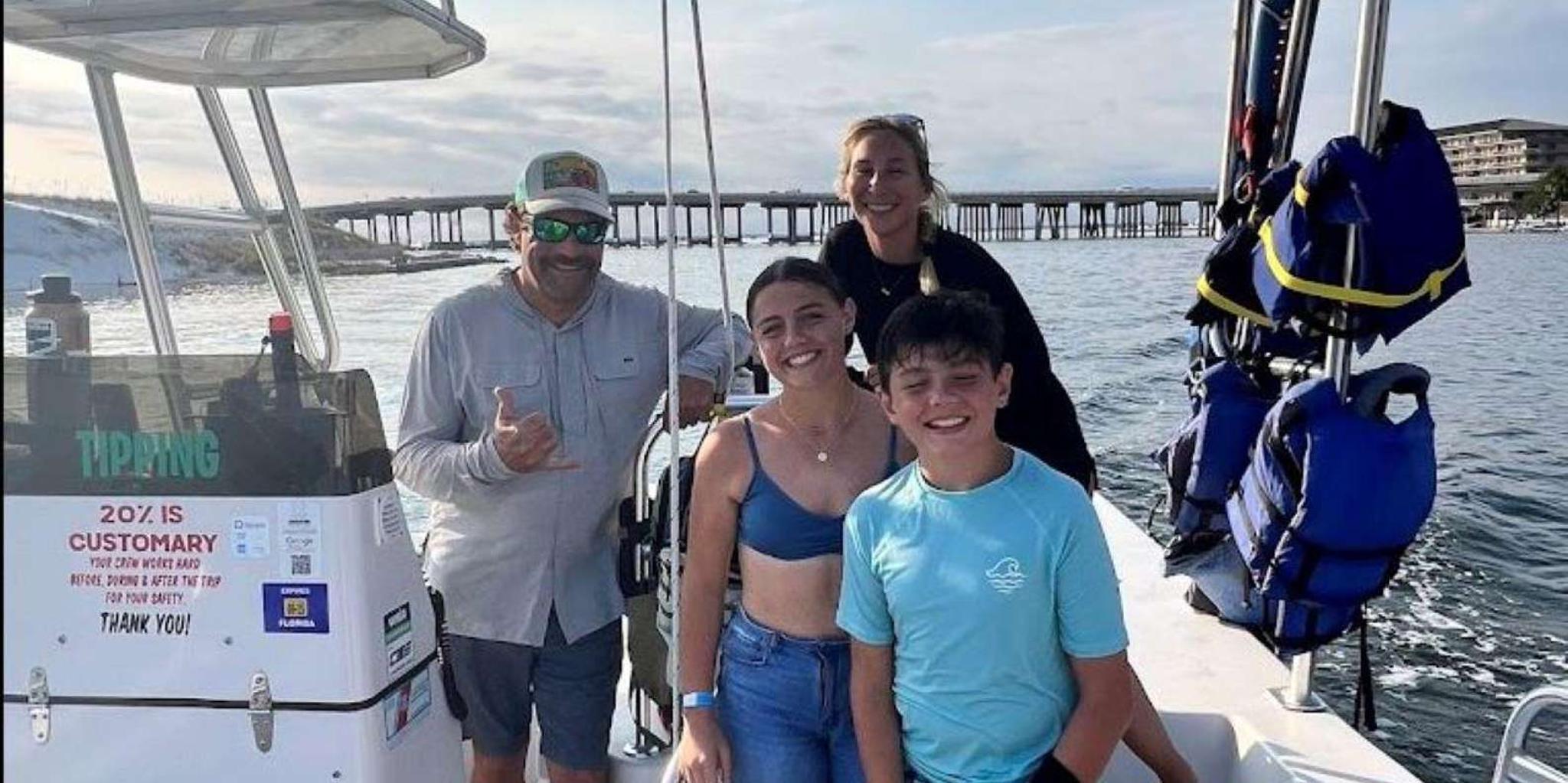 Destin Parasailing Adventure 1.5 hr - Image 2