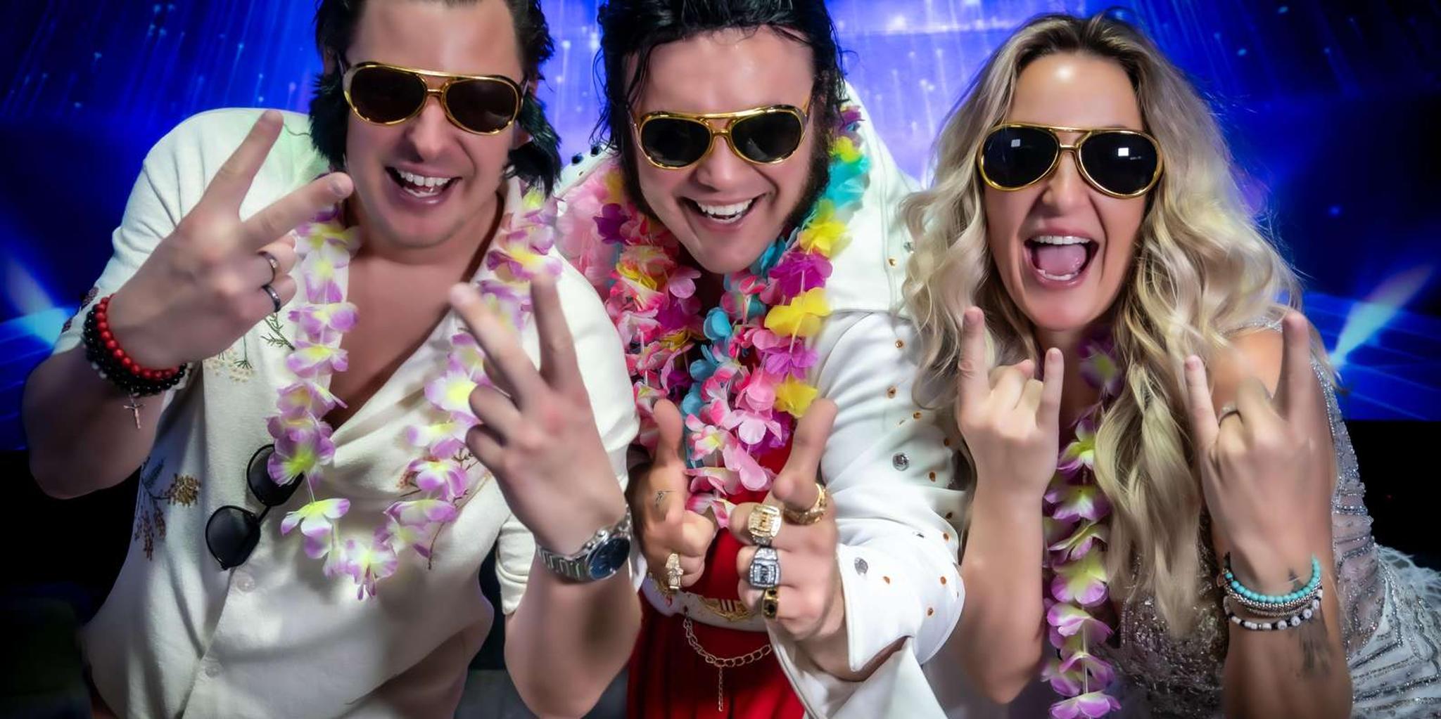 Las Vegas Elvis Wedding with Sign Photos - Image 3