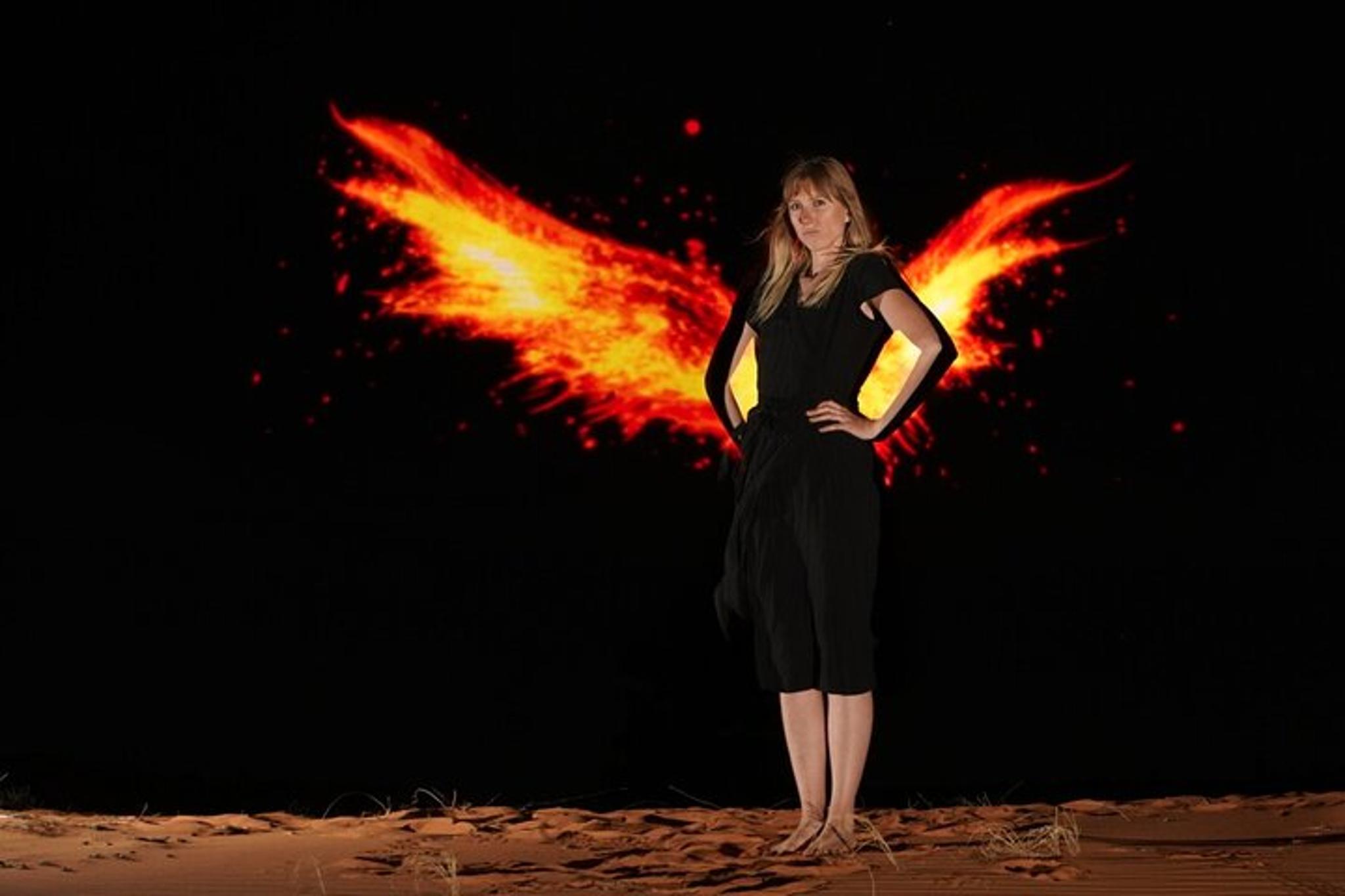 Sand Dunes Light Painting Experience - Image 5