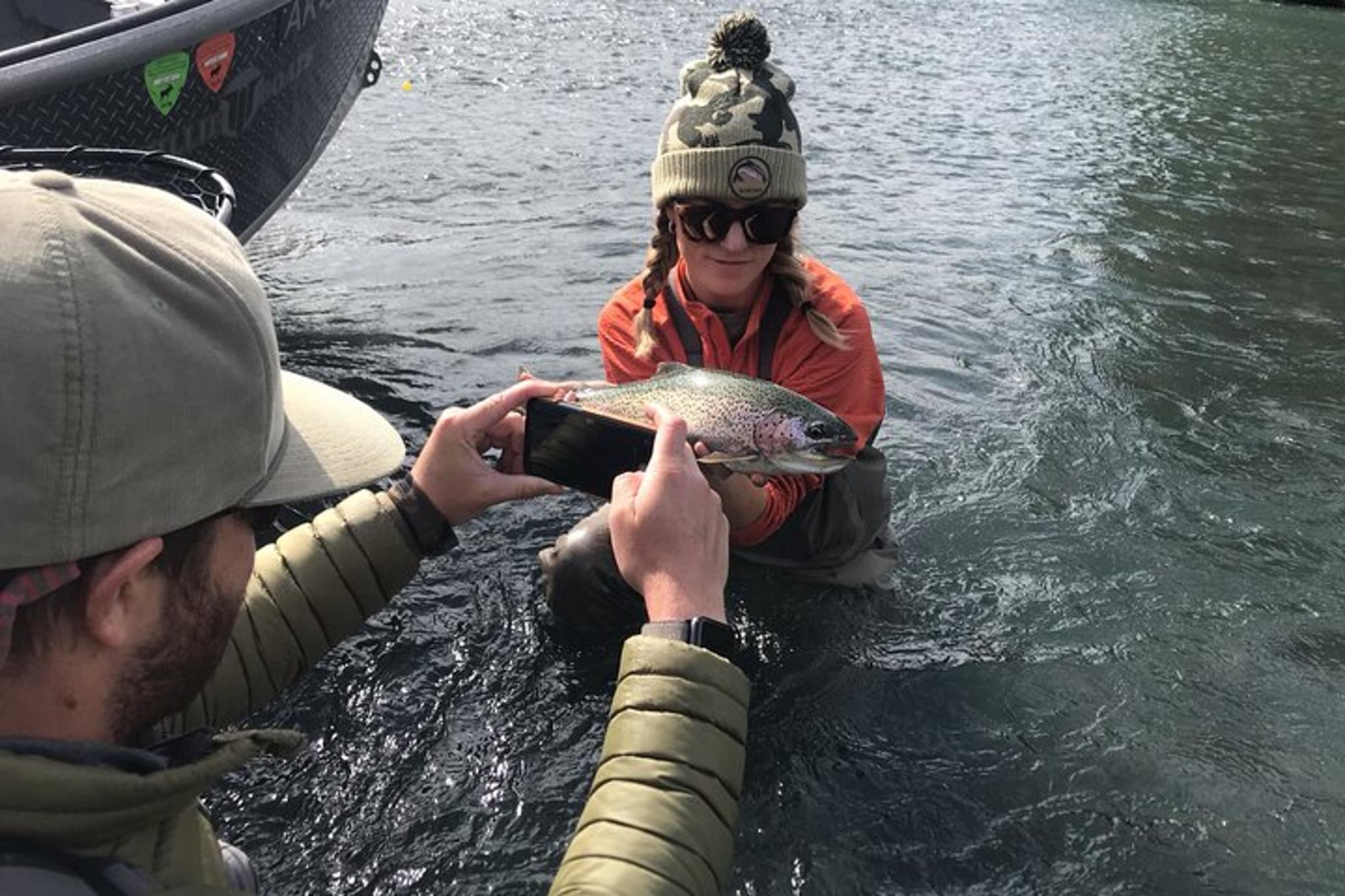 Kenai River Fishing Trip - Image 6