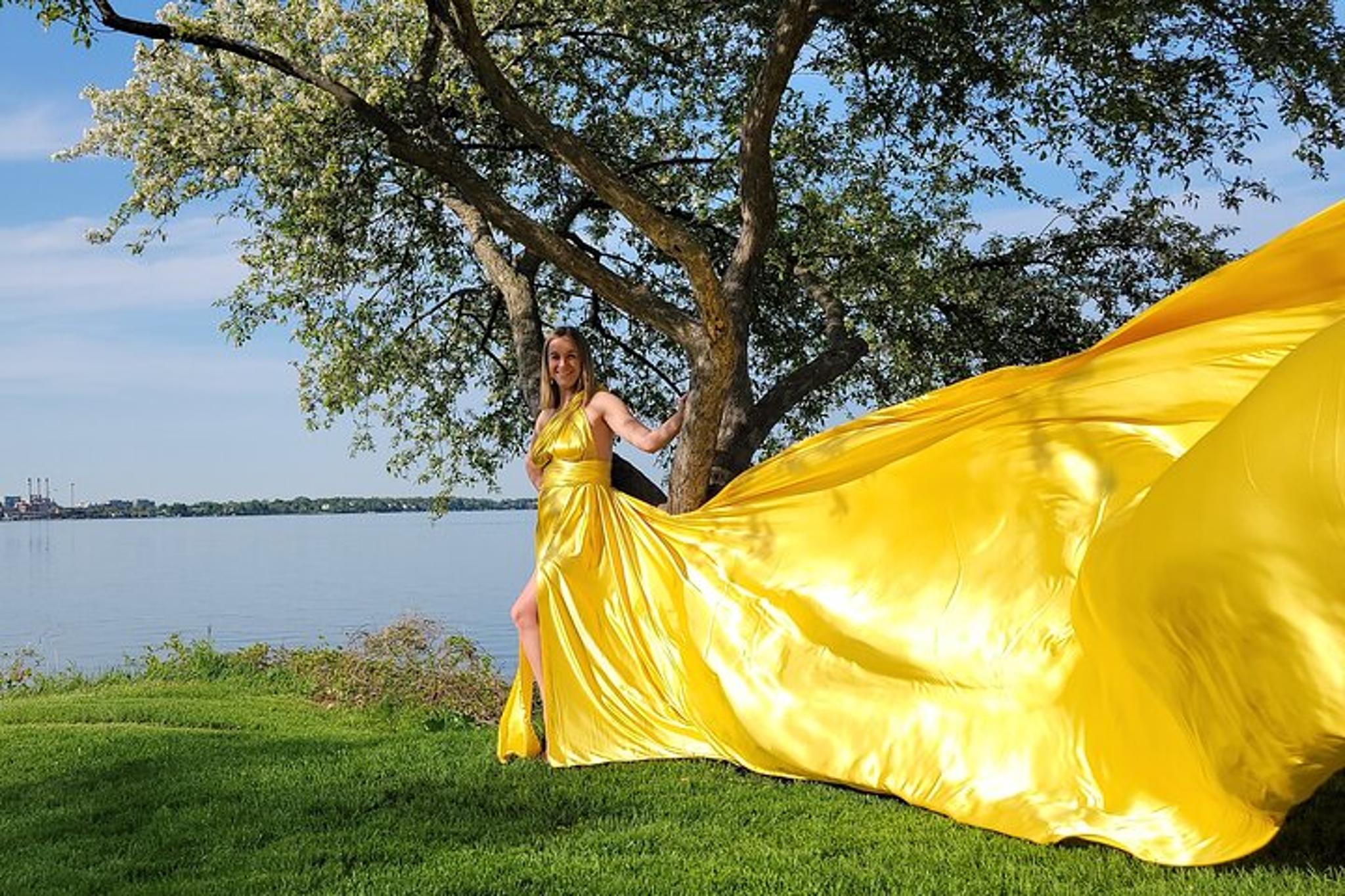 Madison Flying Dress Photo Shoot 15 min - Image 3
