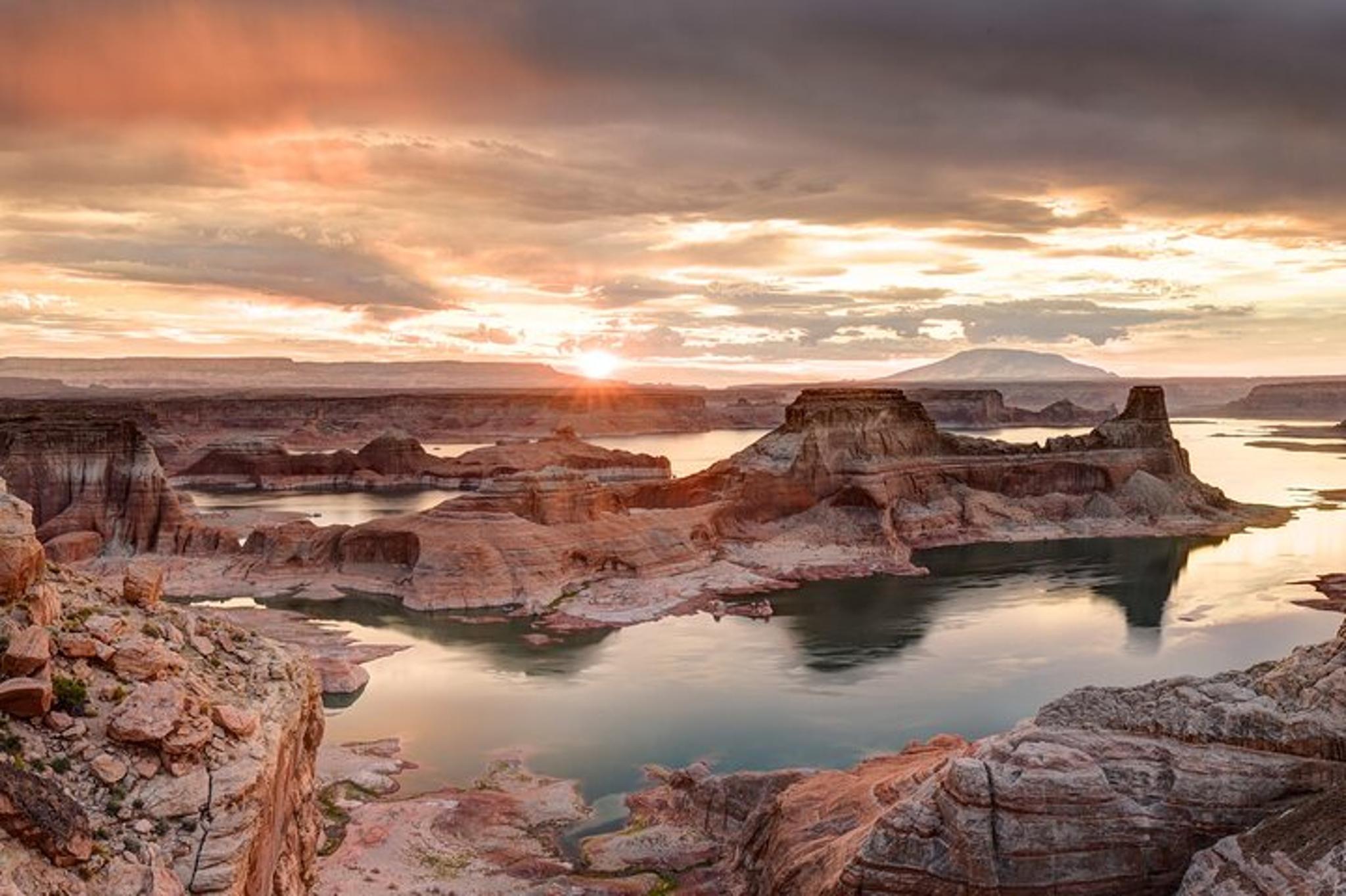 Las Vegas Antelope Canyon and Horseshoe Bend Tour - Image 5