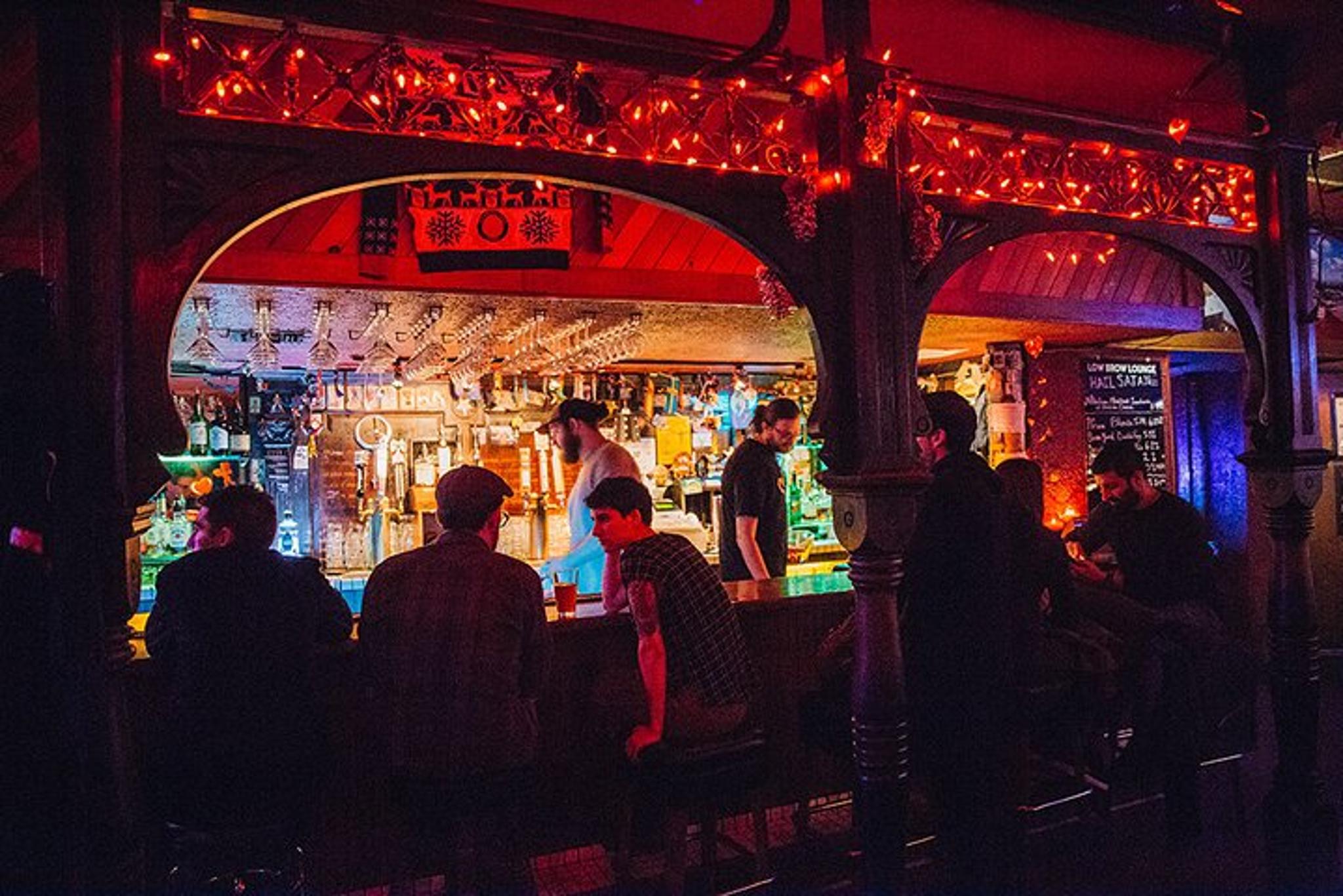 Bellingham VW Bus City Tour - Image 3