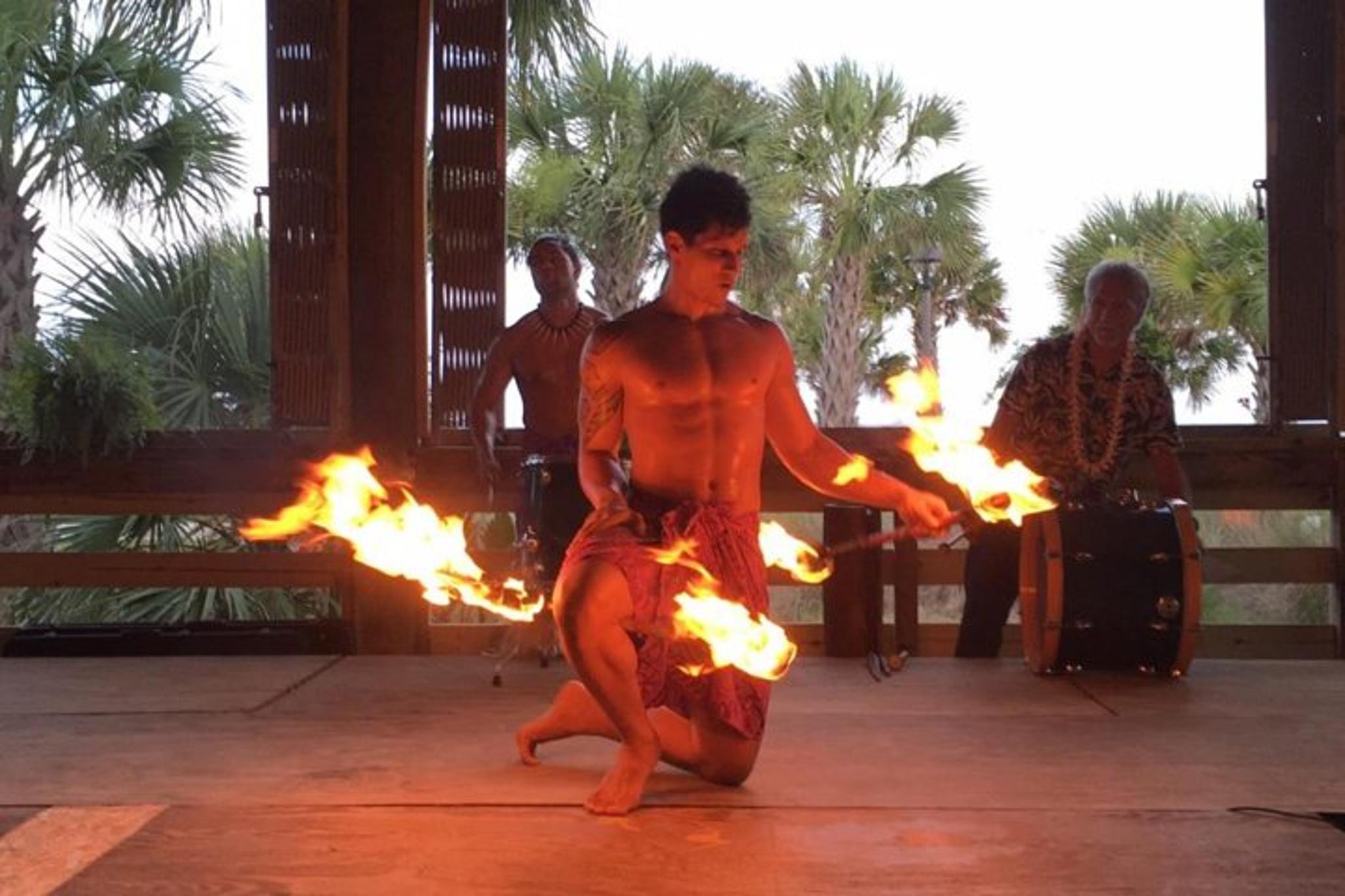 Myrtle Beach Polynesian Fire Luau and Dinner Show - Image 5