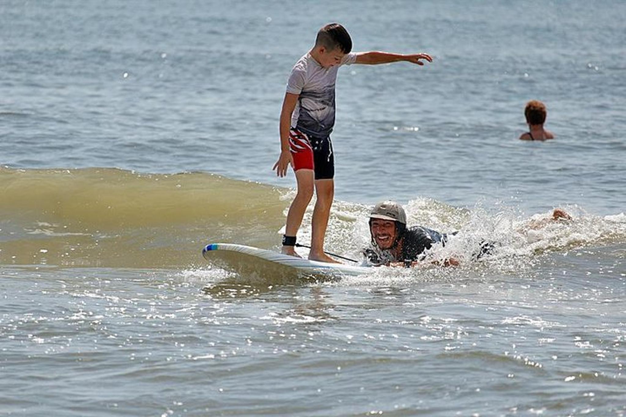 Cape Canaveral Surf Lesson with Instructor 1 hr - Image 6