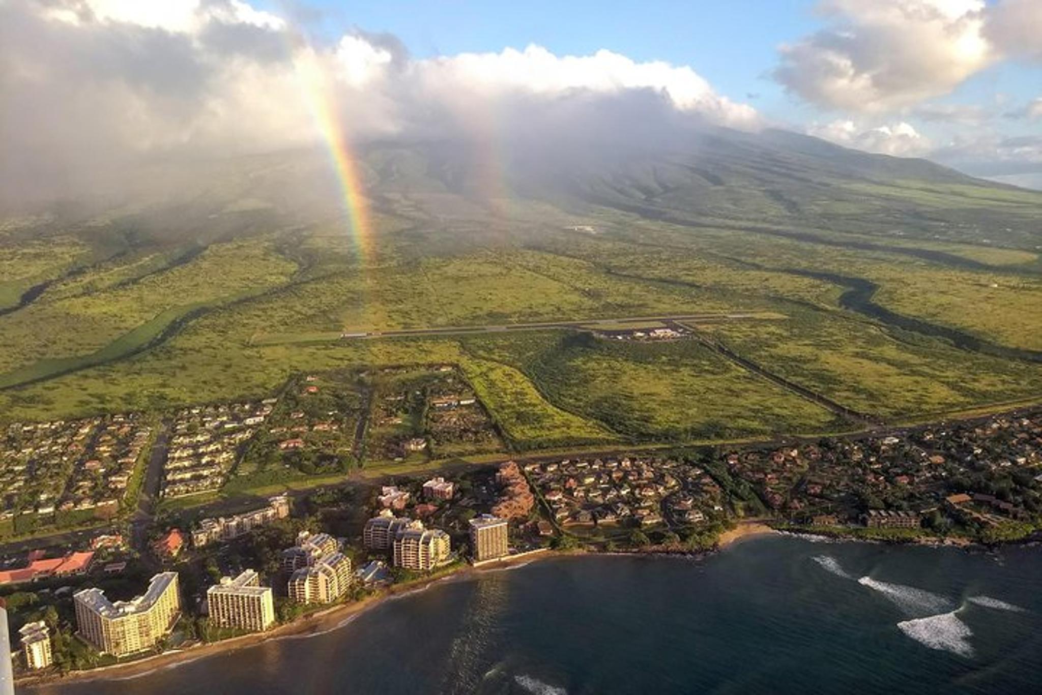 Maui Air Tour: 5 Islands Experience - Image 6
