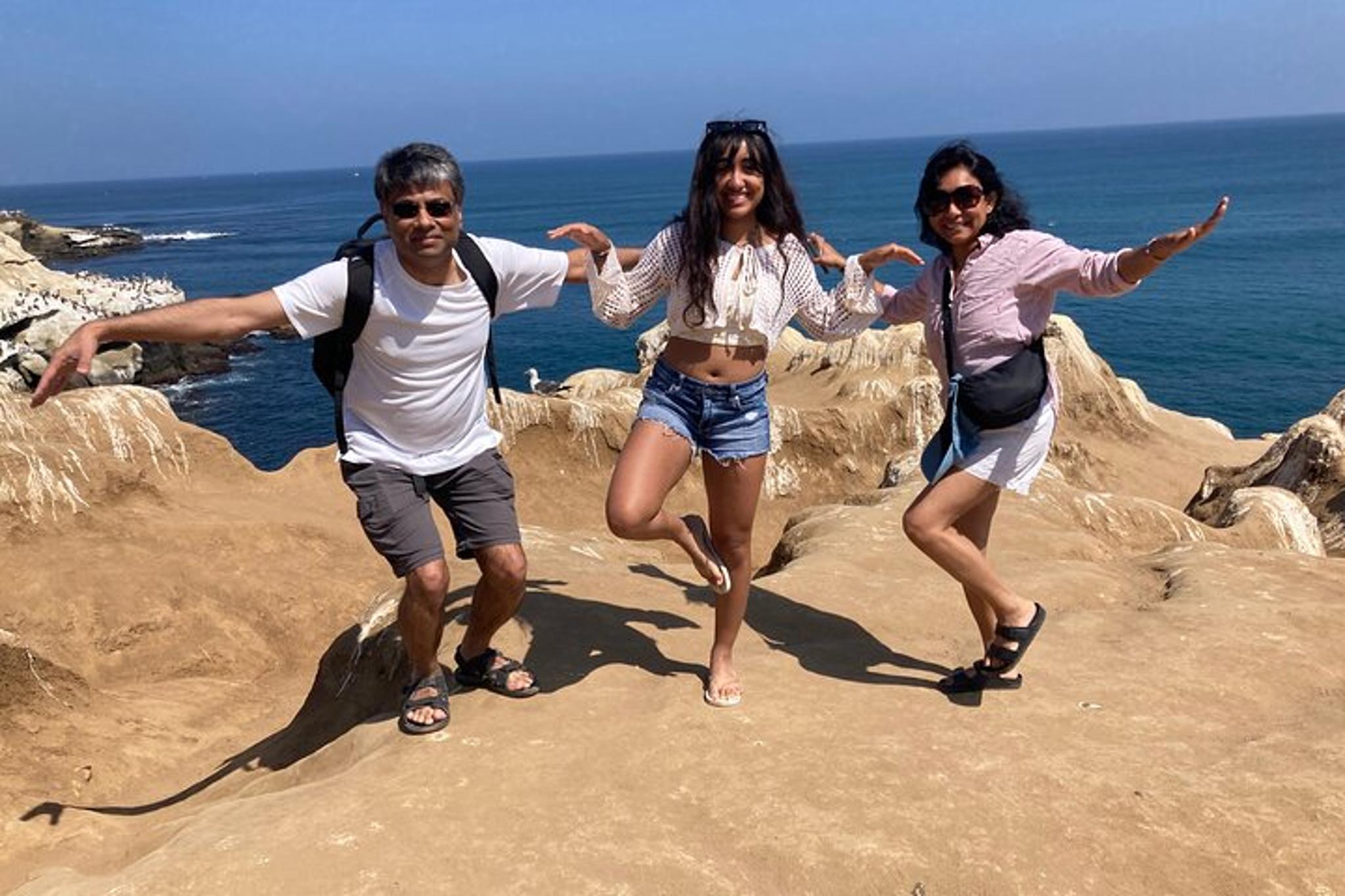 San Diego Scavenger Hunt at La Jolla Cove - Image 2