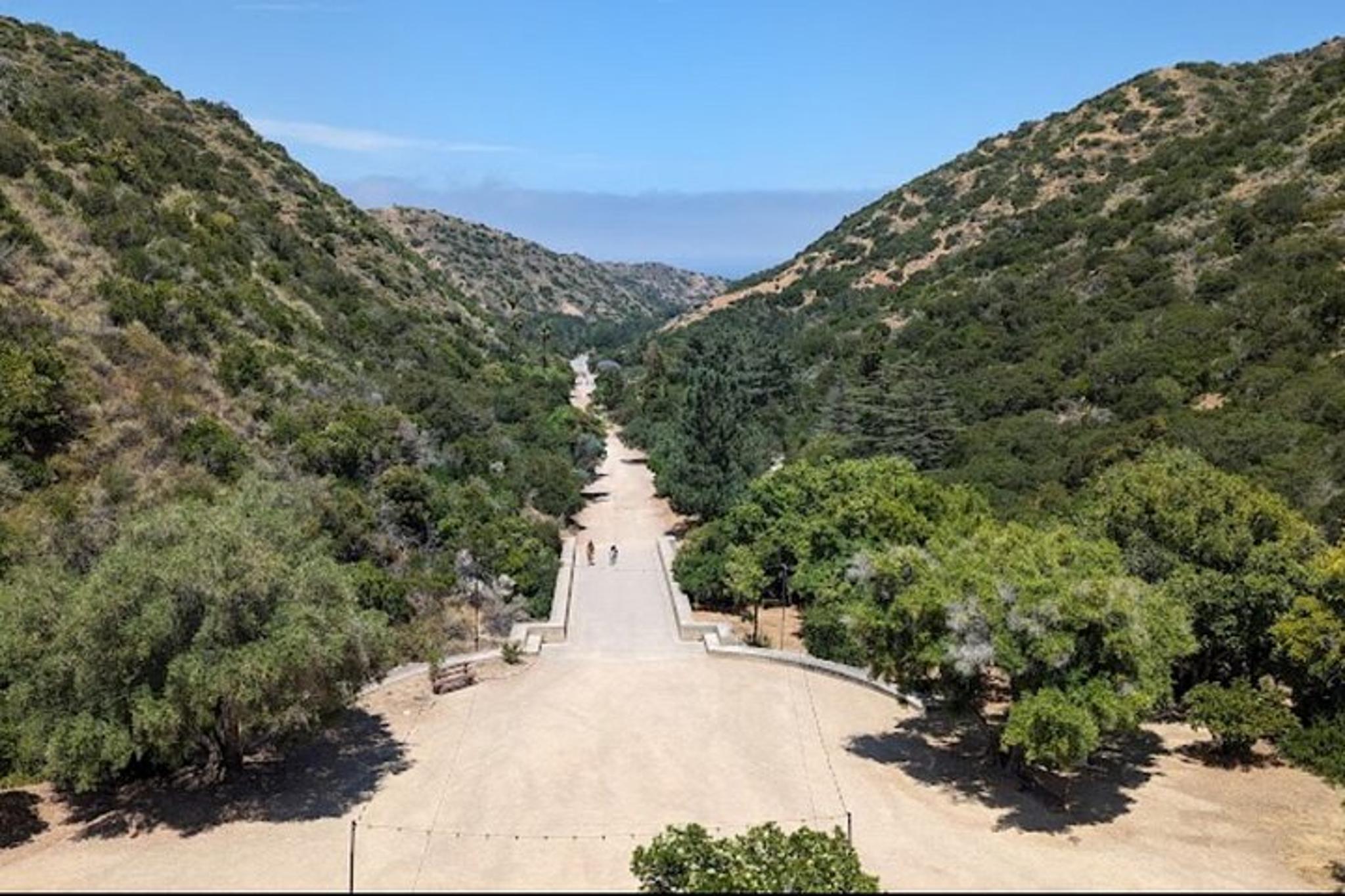 Catalina Haunted Hiking Tour - Image 3