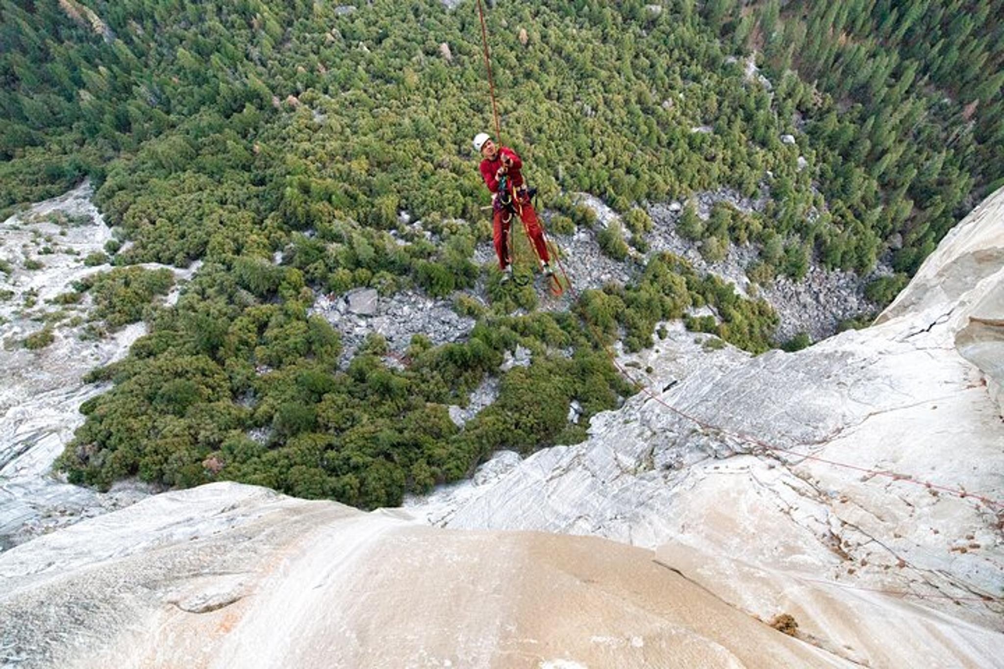 Yosemite Rock Climbing Tour - Image 5