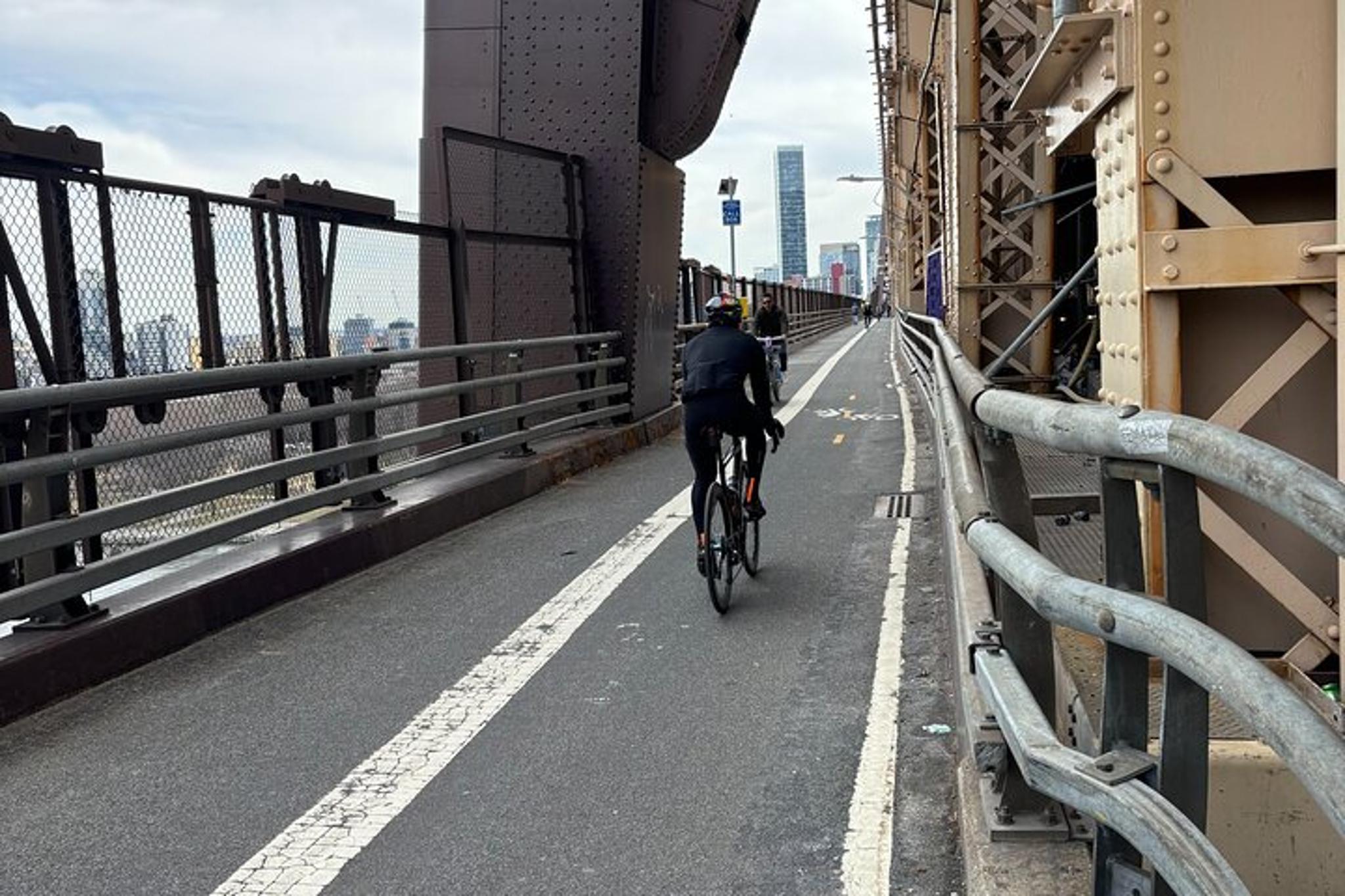 New York City Bike Tour Brooklyn Queens Experience 3.5 hr - Image 6