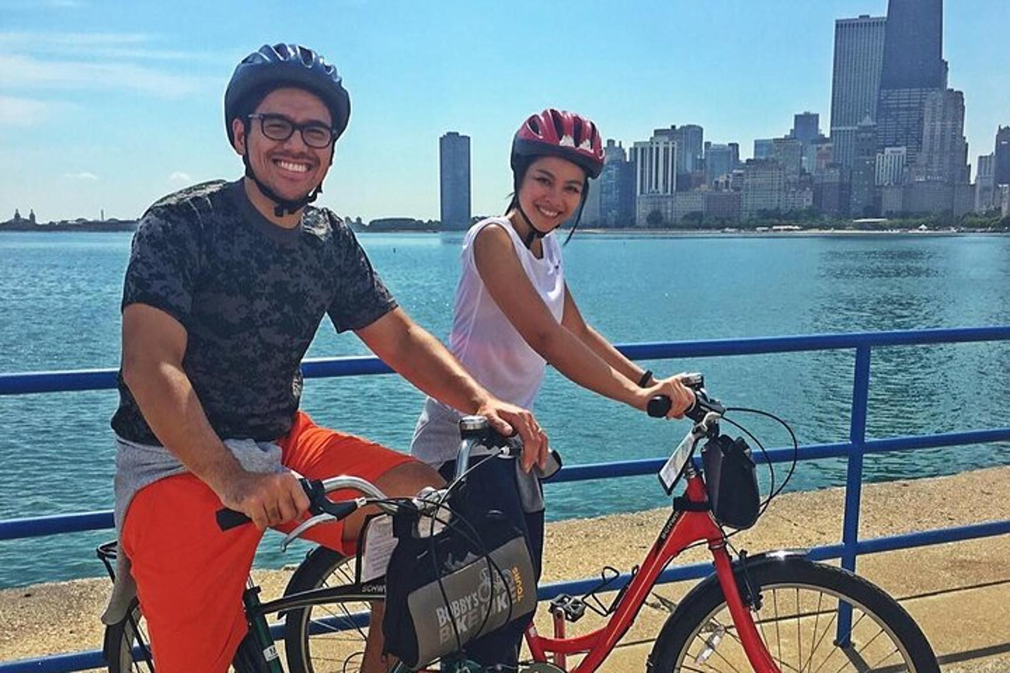 Chicago Outdoor Adventure Pass: Bike, Kayak and Swim