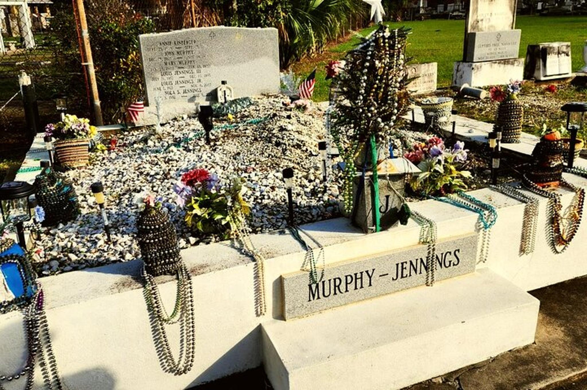 New Orleans Historic Cemetery Walking Tour - Image 4
