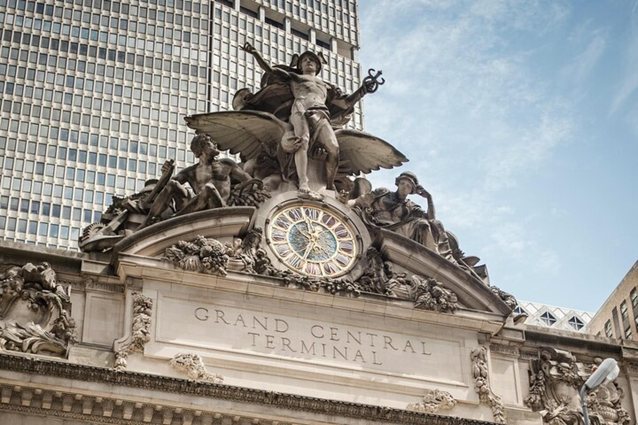 New York City I Am Legend Filming Locations Tour - Image 1