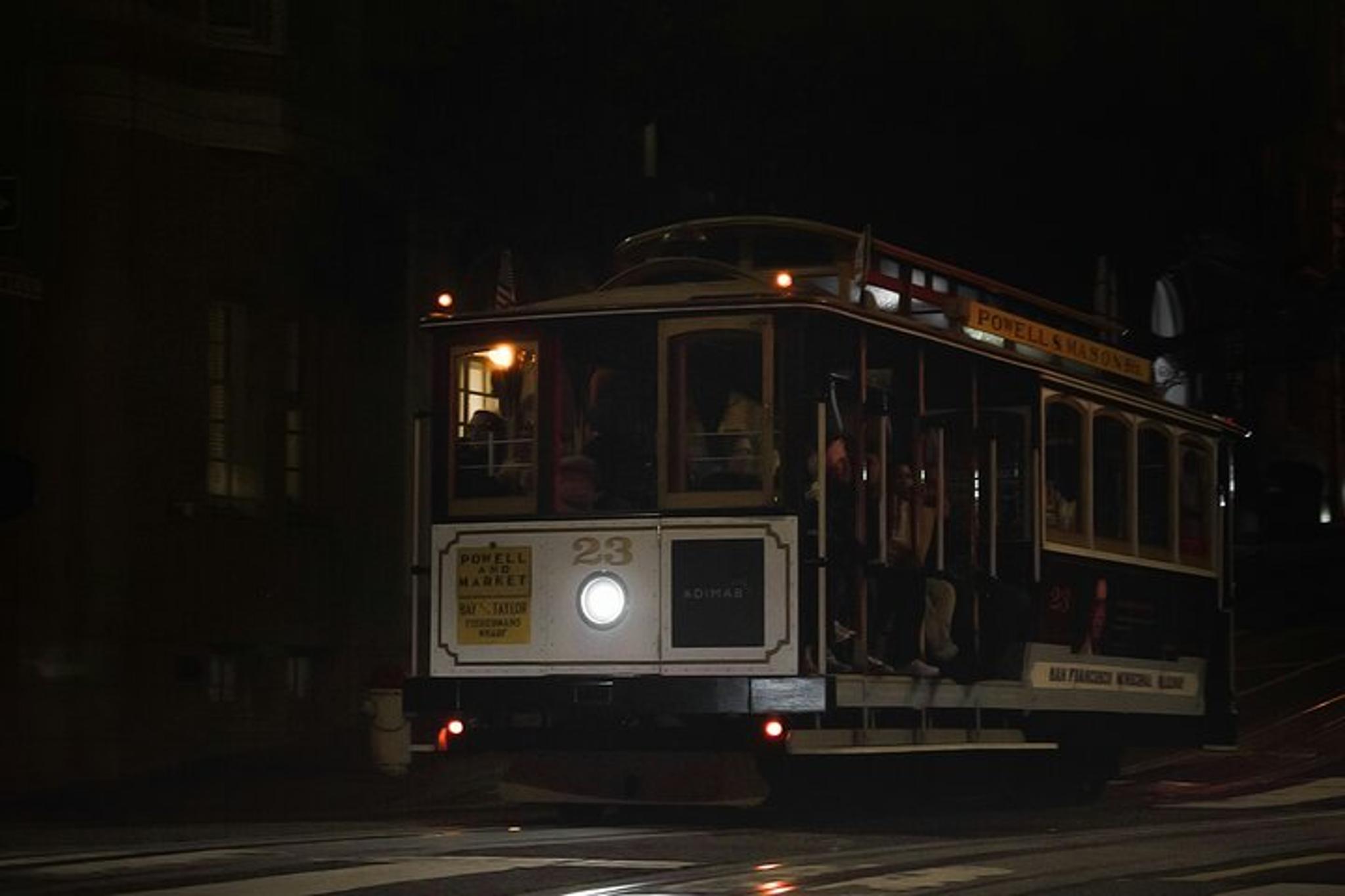 San Francisco Cable Car Night Rides with Audio Tour - Image 2
