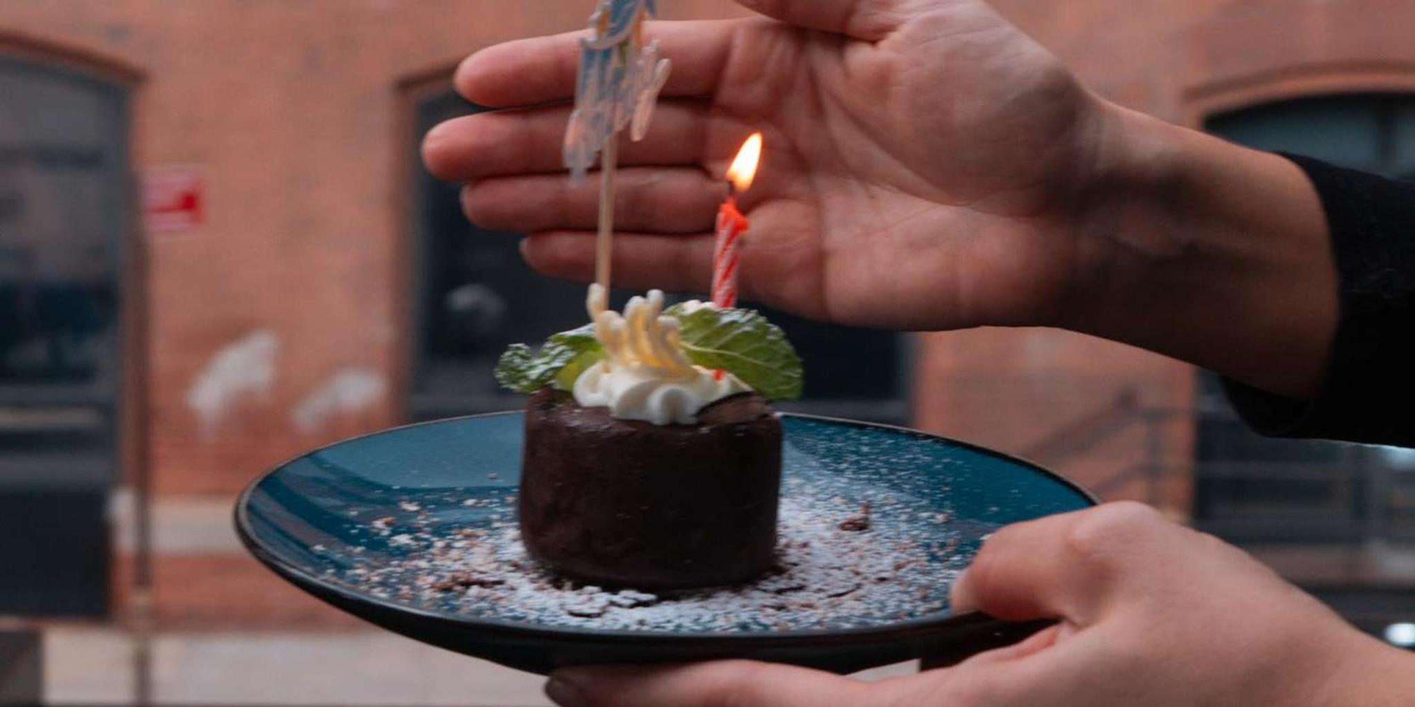 New York City Gourmet Sightseeing Bus Tour - Image 6