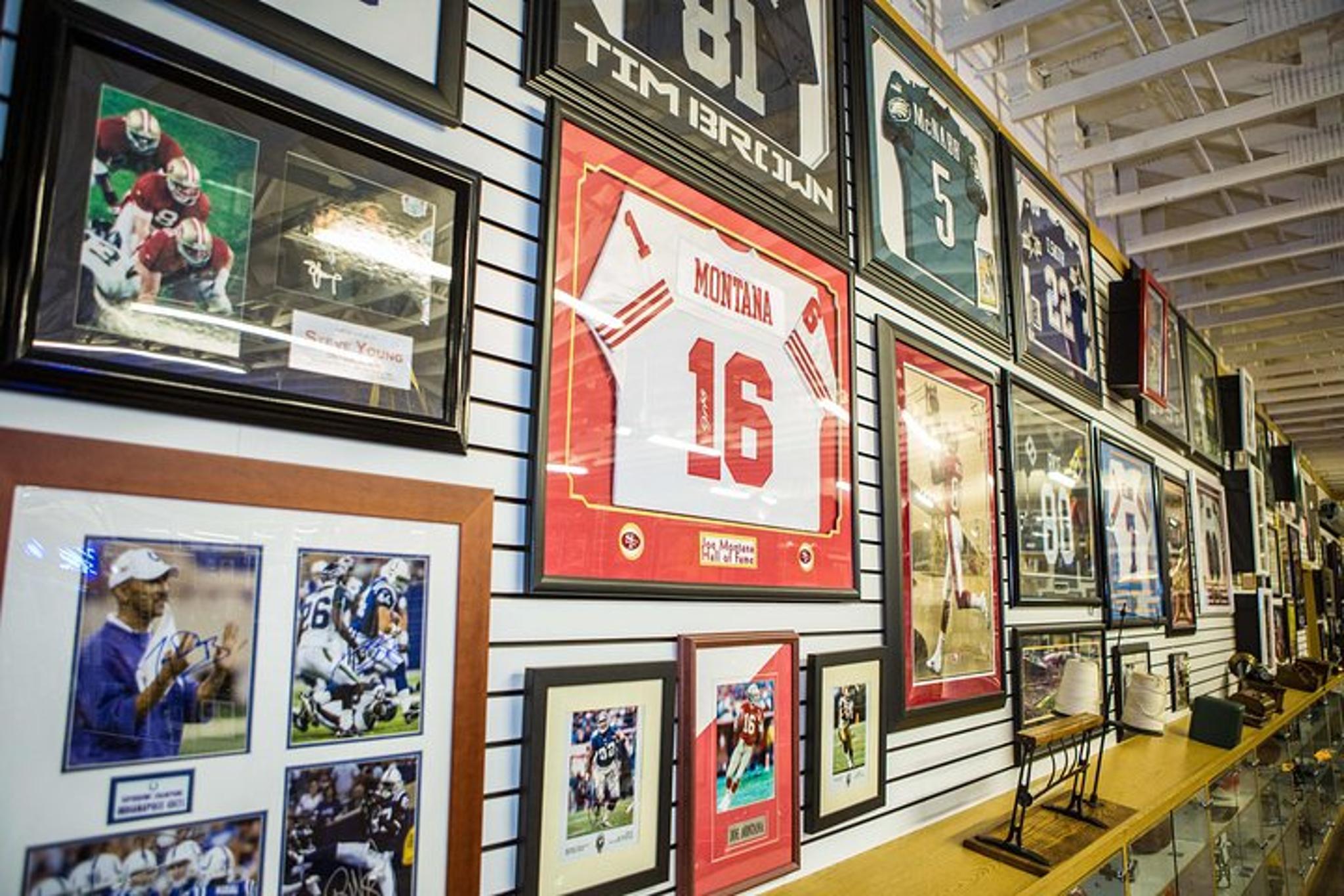 Las Vegas Nostalgia Street Rods Museum Tour - Image 1