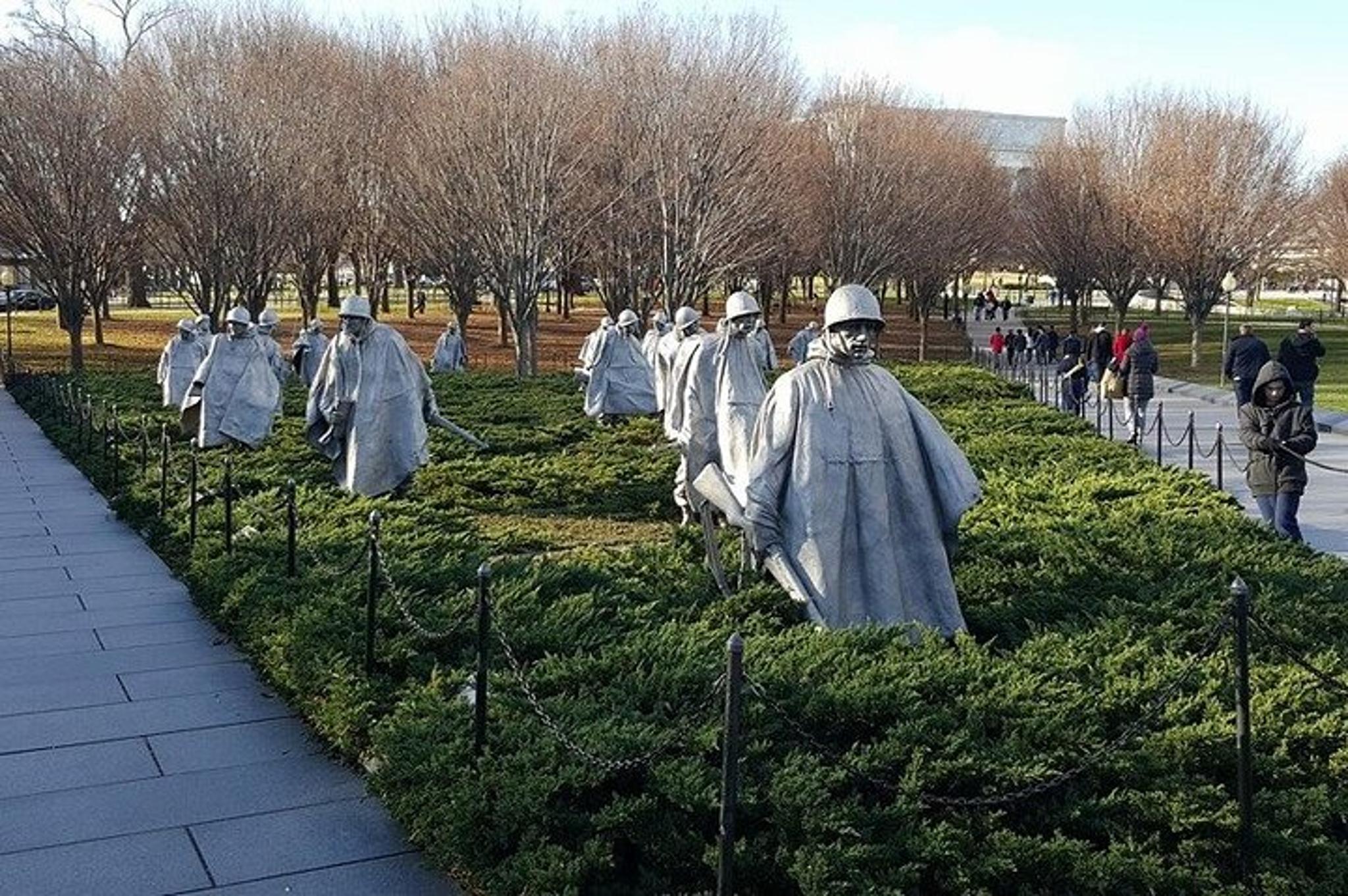 Washington DC App-Led Tour with Private Transportation - Image 4