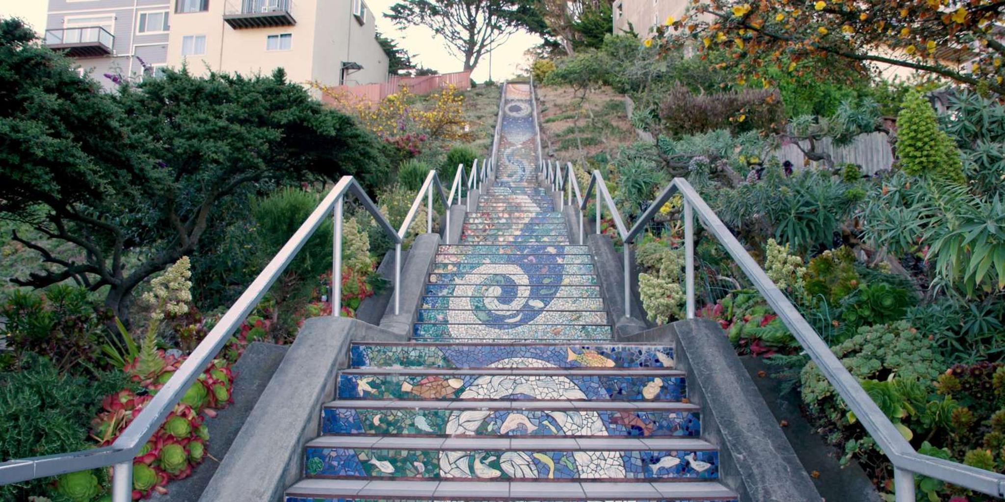 San Francisco Mosaic Stairways Tour - Image 4