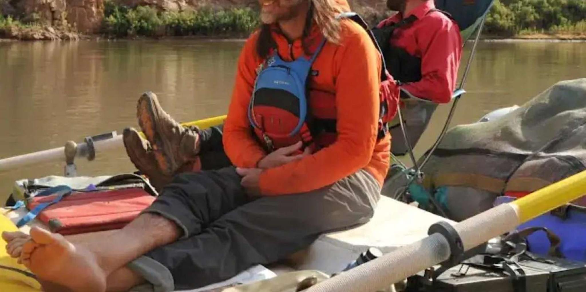 Asheville Sunset Raft Tour on the French Broad River - Image 6