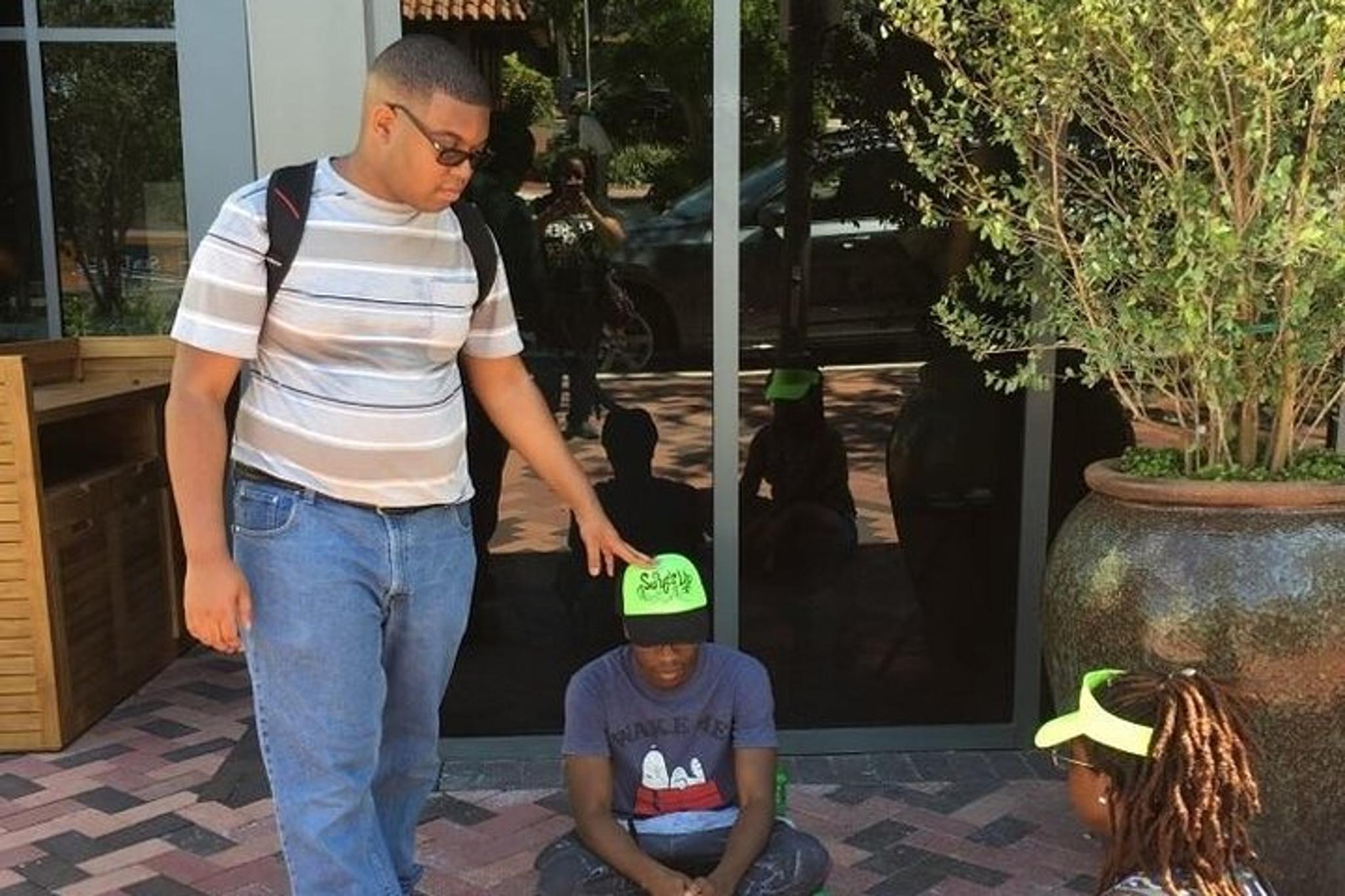 Fort Myers Scavenger Hunt by Wacky Walks - Image 3