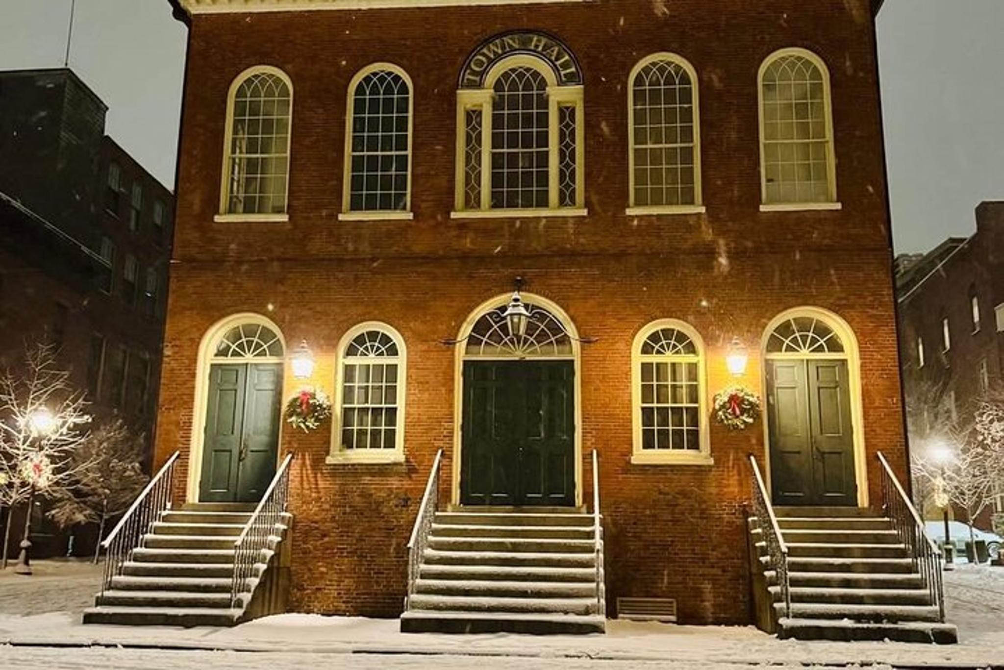 Salem Haunted Holiday Stroll - Image 6