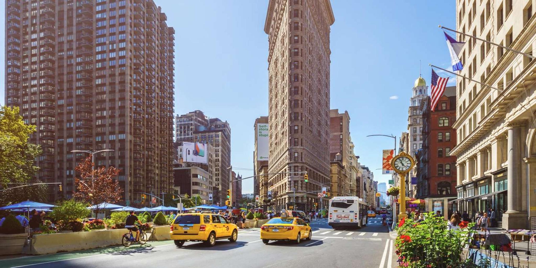 New York City Bus Tour with Photo Stops - Image 3