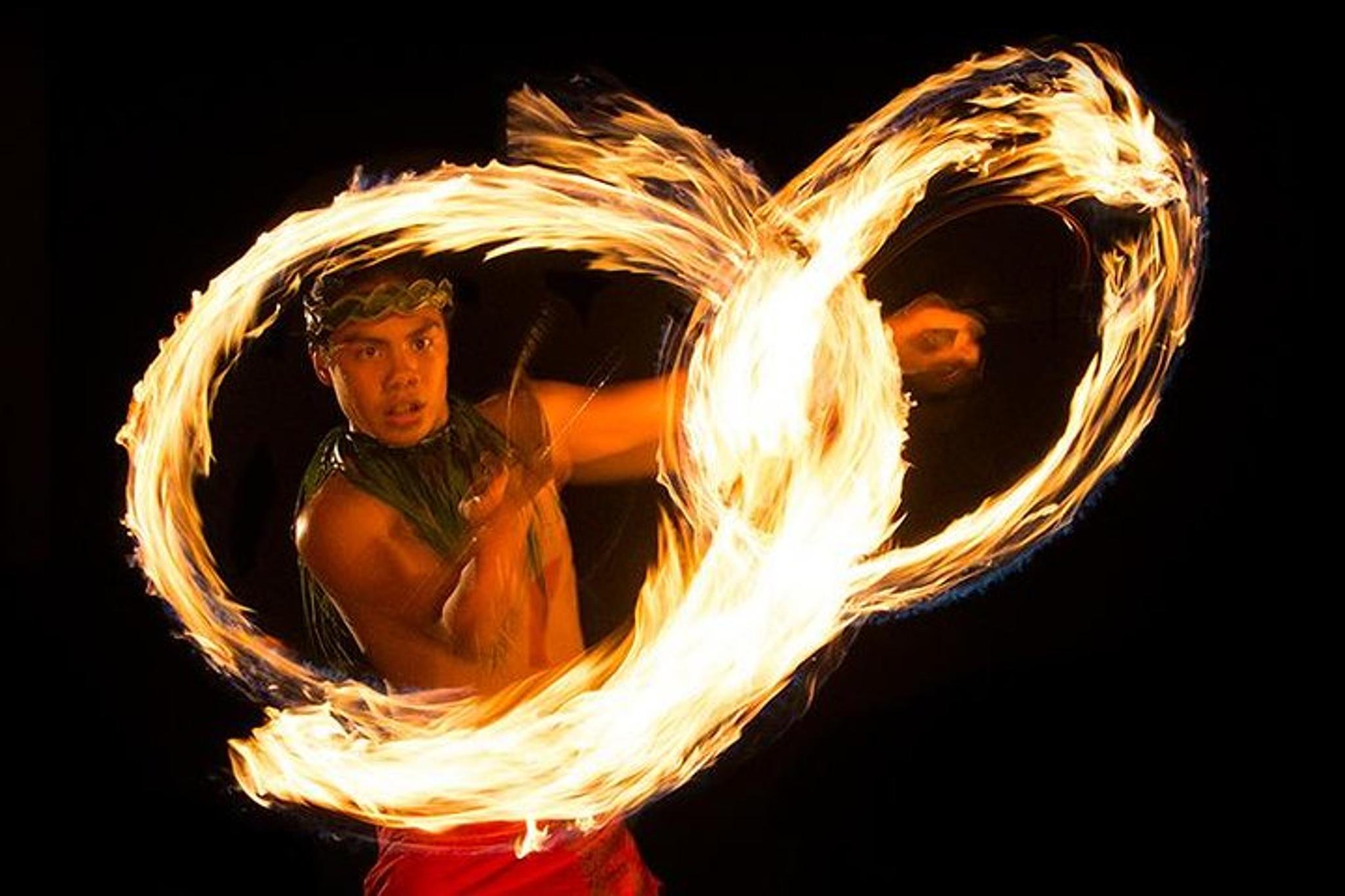 Waikiki Rock-A-Hula Show - Image 5