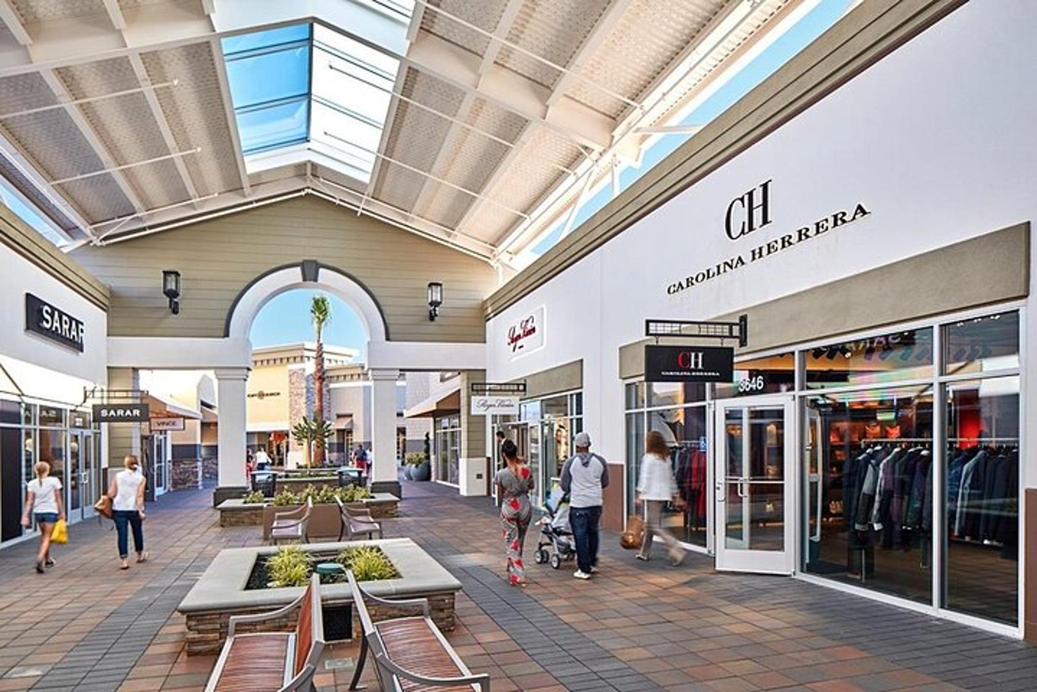 San Francisco Shopping Tour to Premium Outlets - Image 2