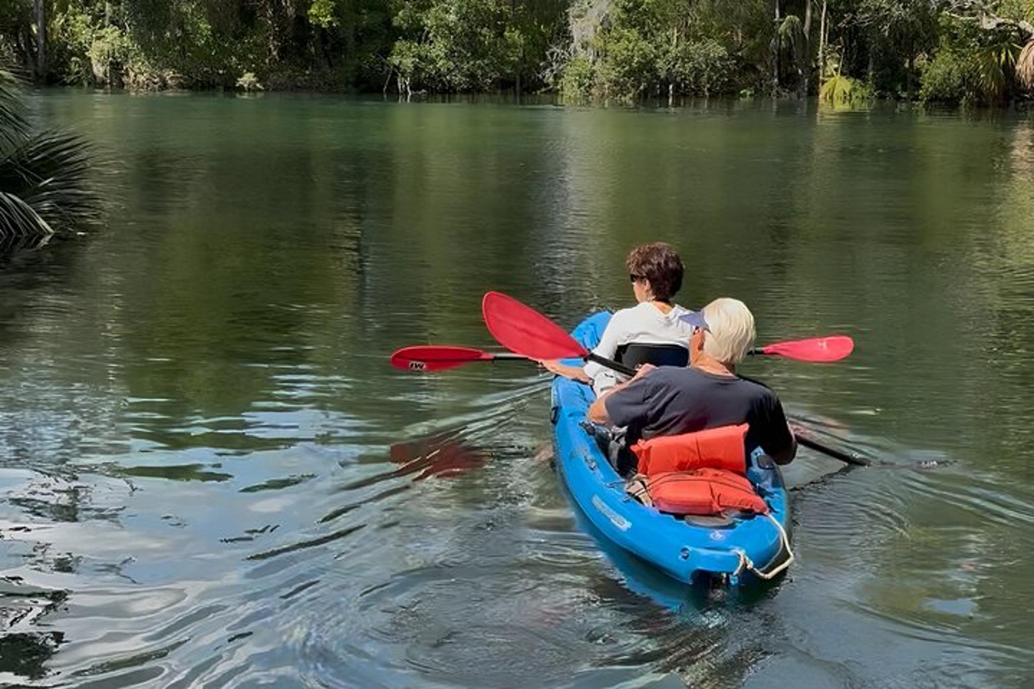 Crystal River Tandem Kayak Rental with Manatees 2 hr - Image 5