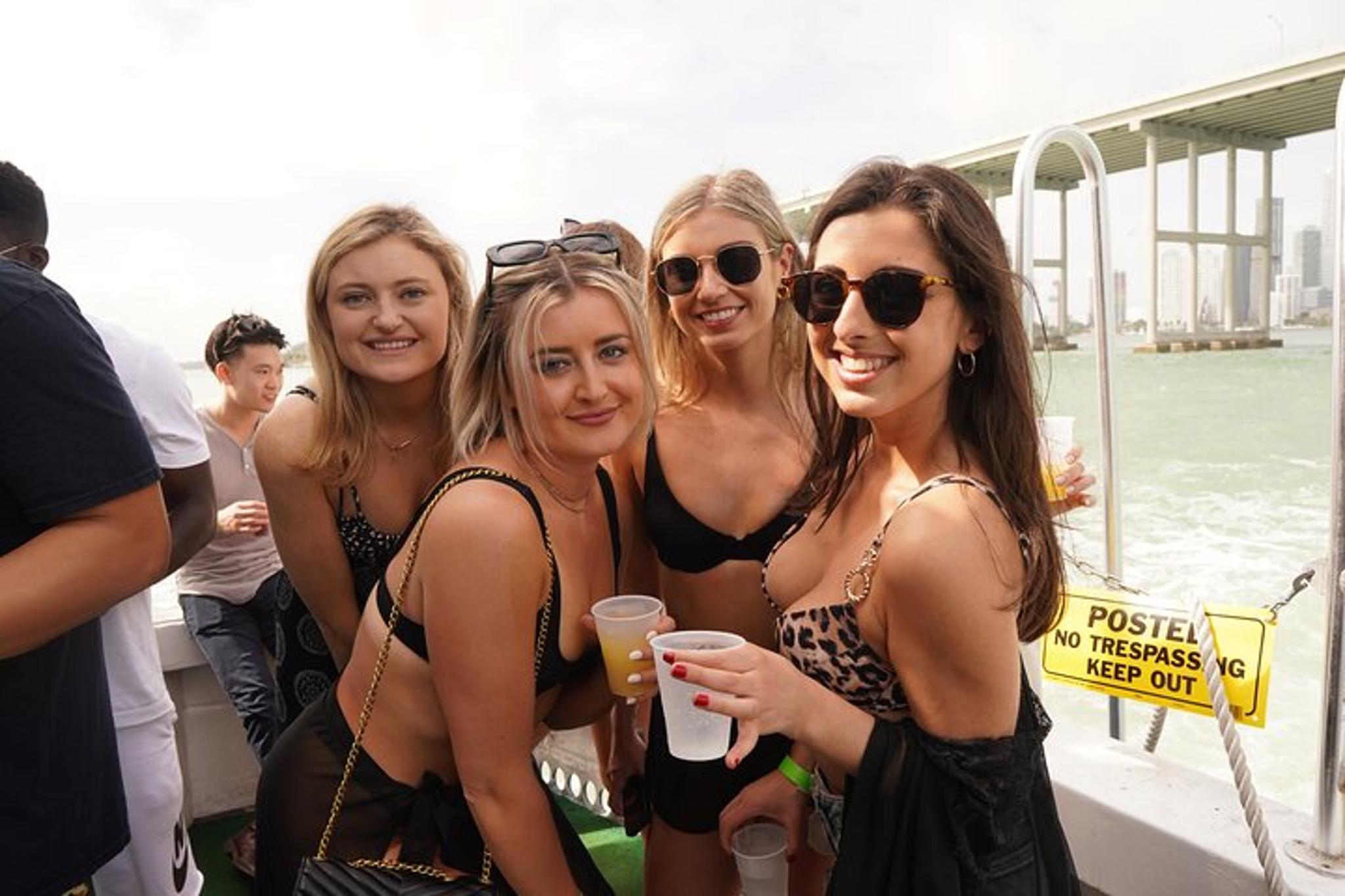 Miami Party Boat Cruise - Image 2