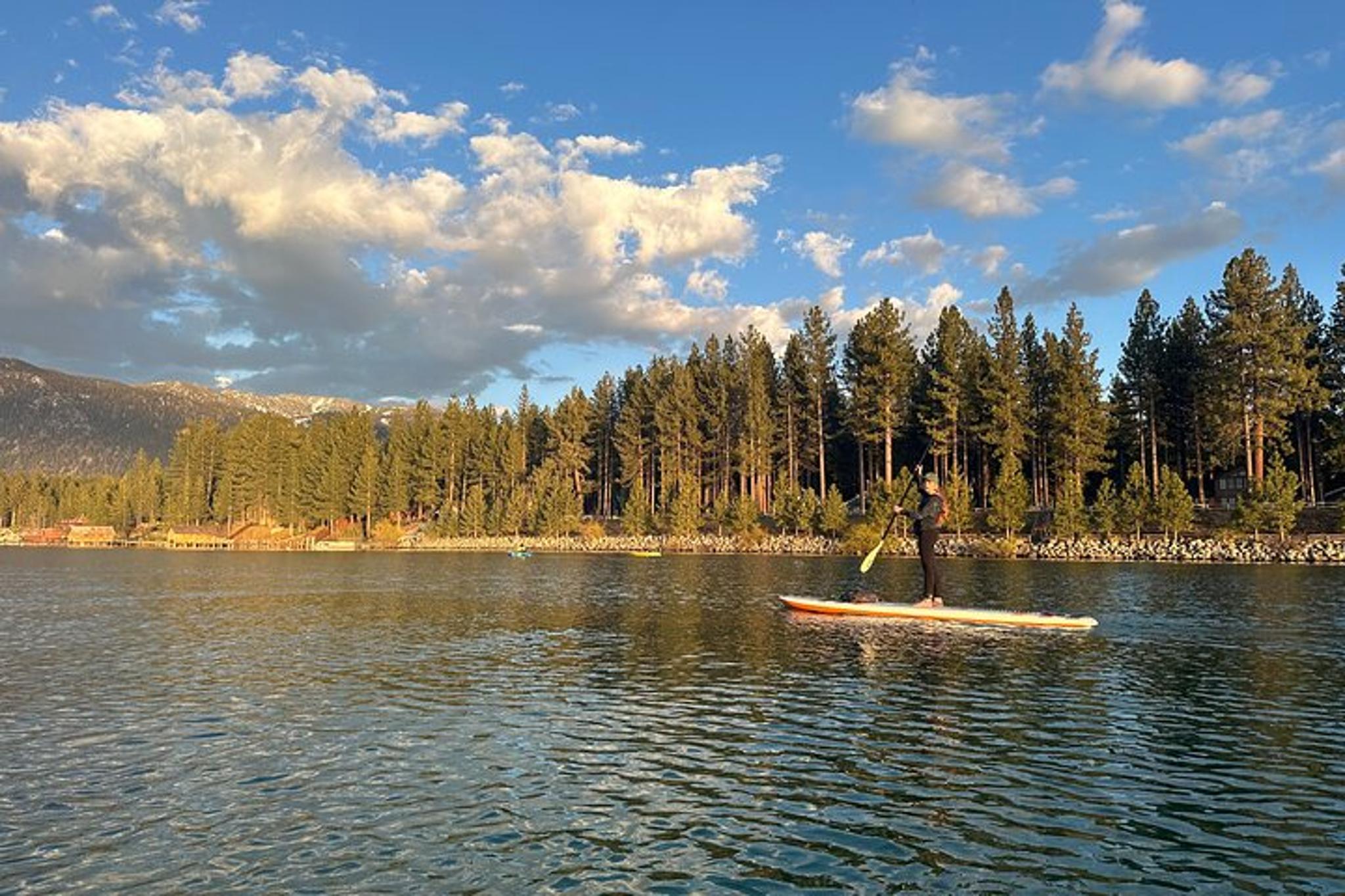 South Lake Tahoe Stand Up Paddleboard Lesson - Image 3