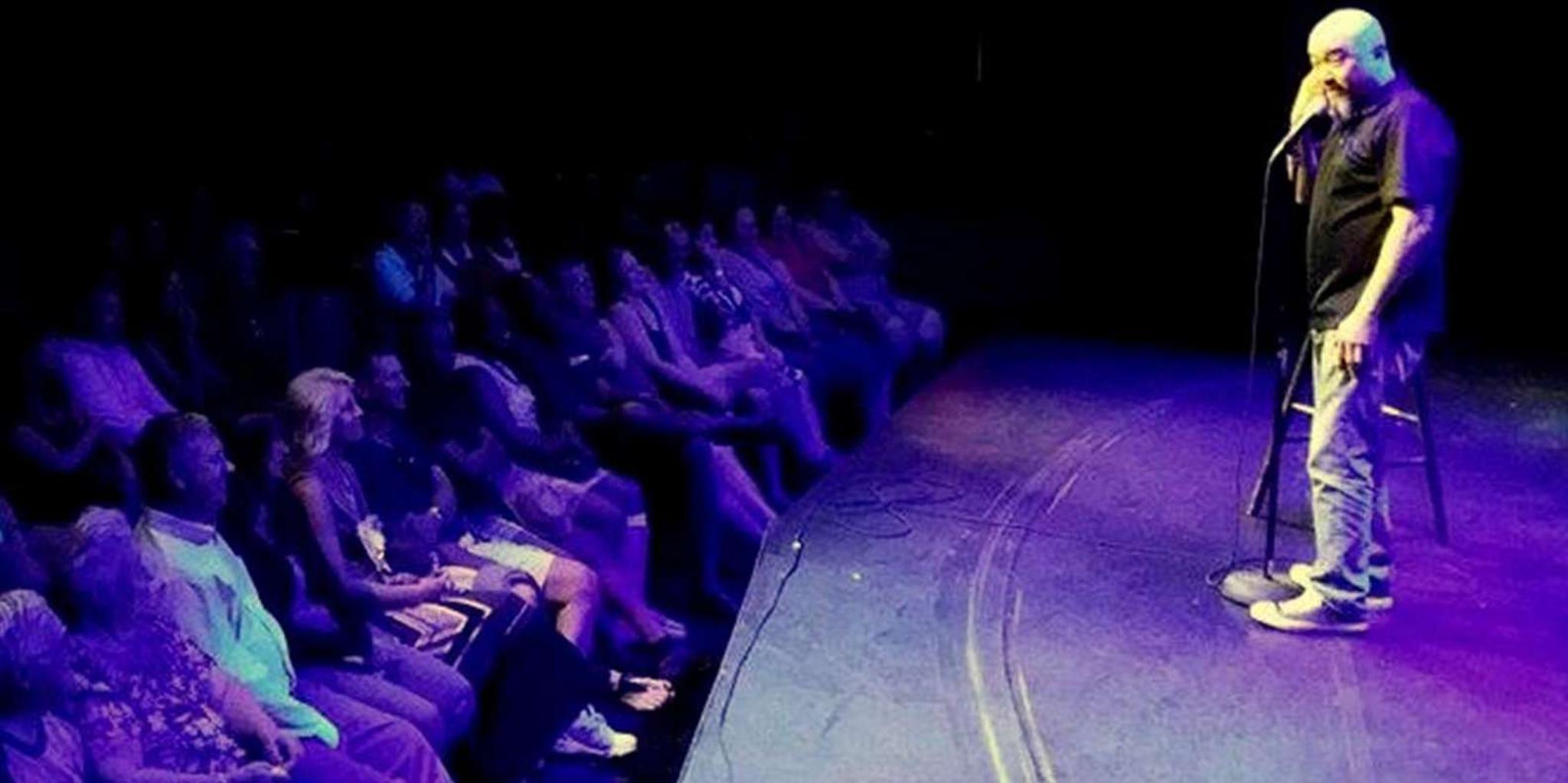 Las Vegas Comedy Club Tickets - Image 6