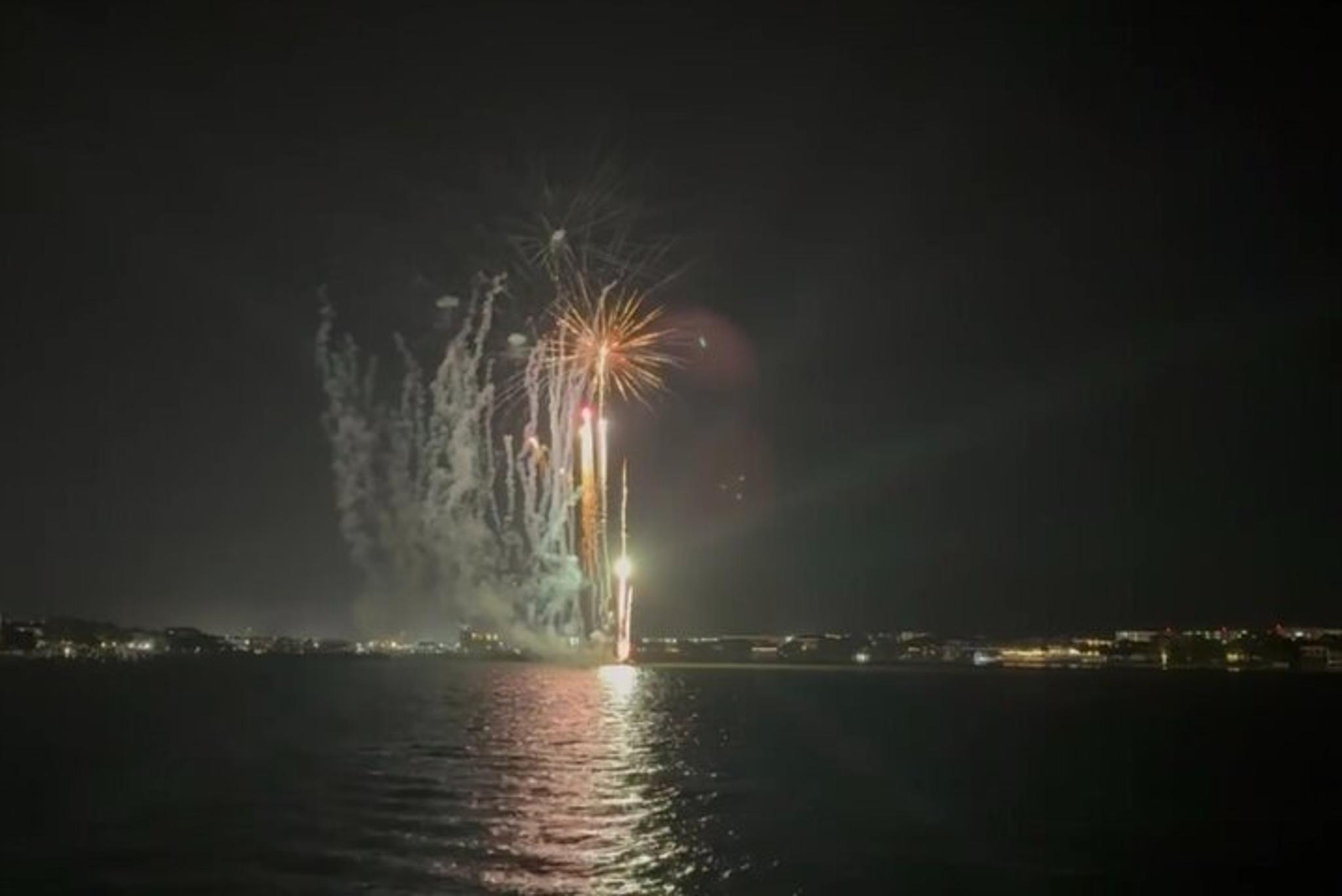 Destin Fireworks Cruise - Image 2