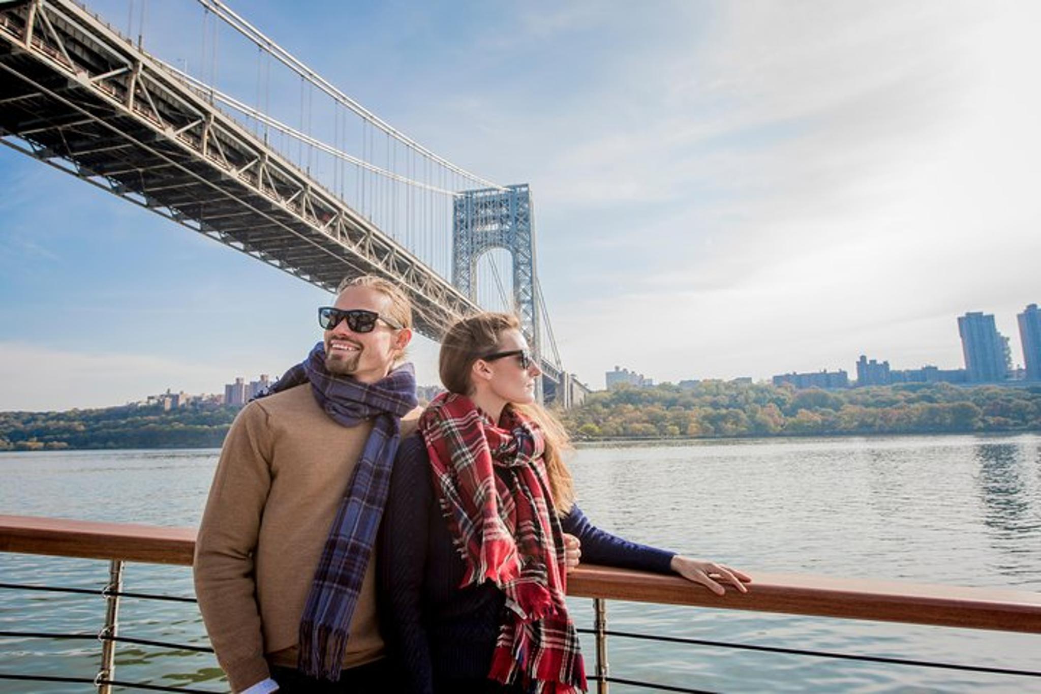 New York City Fall Foliage Brunch Cruise - Image 4