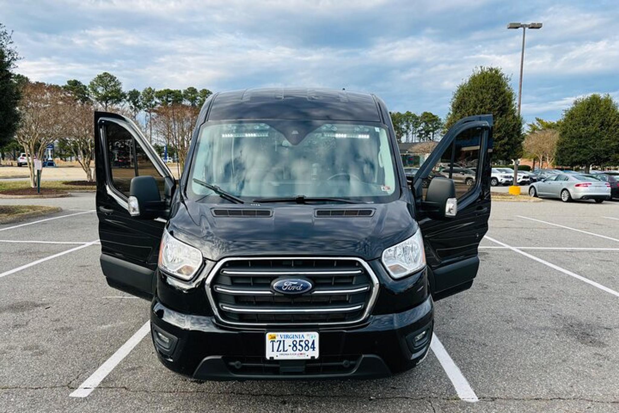 Bamville Private & Airport Transfers - Image 2