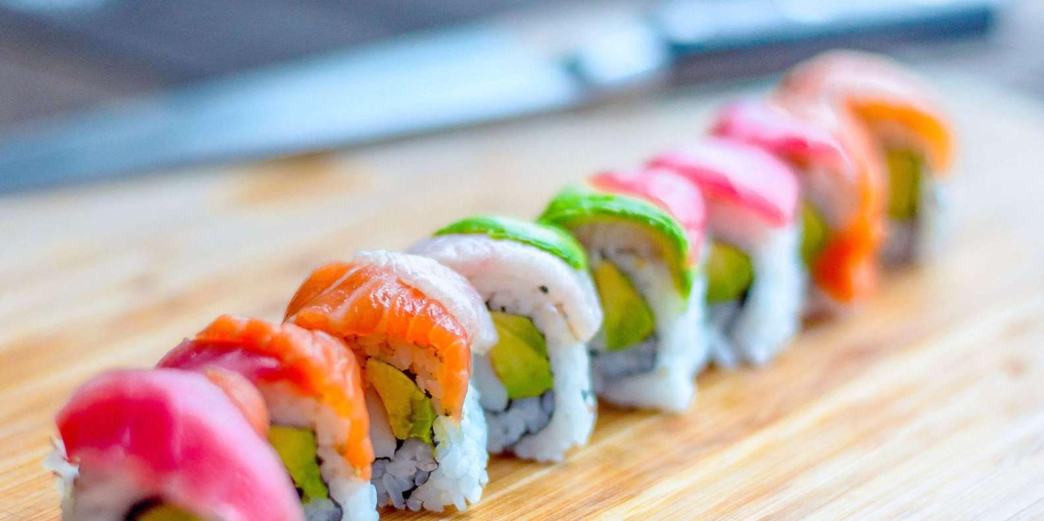 Chicago Sushi Making Class at Local Distillery 2 hr - Image 3