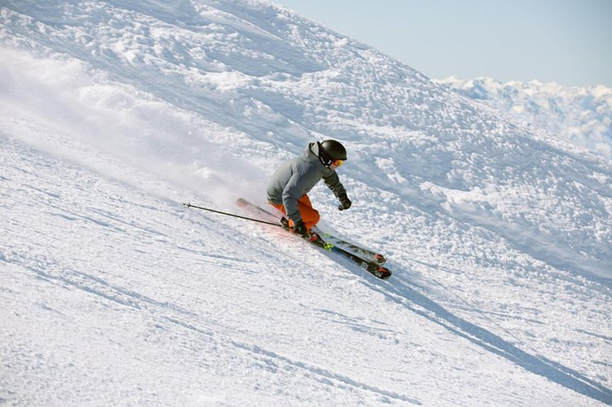 Ogden Ski Rental Package - Image 1
