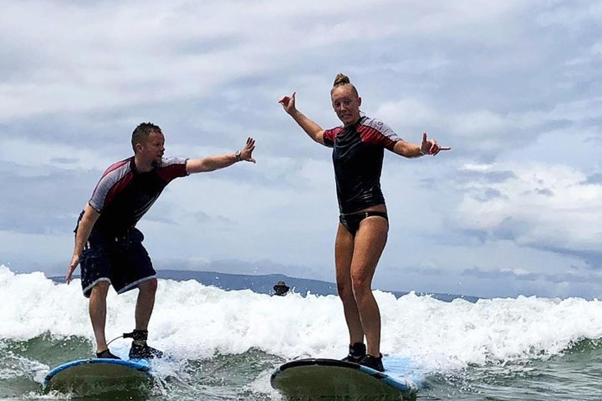Kihei Surf Lesson for Beginners 2 hr - Image 4