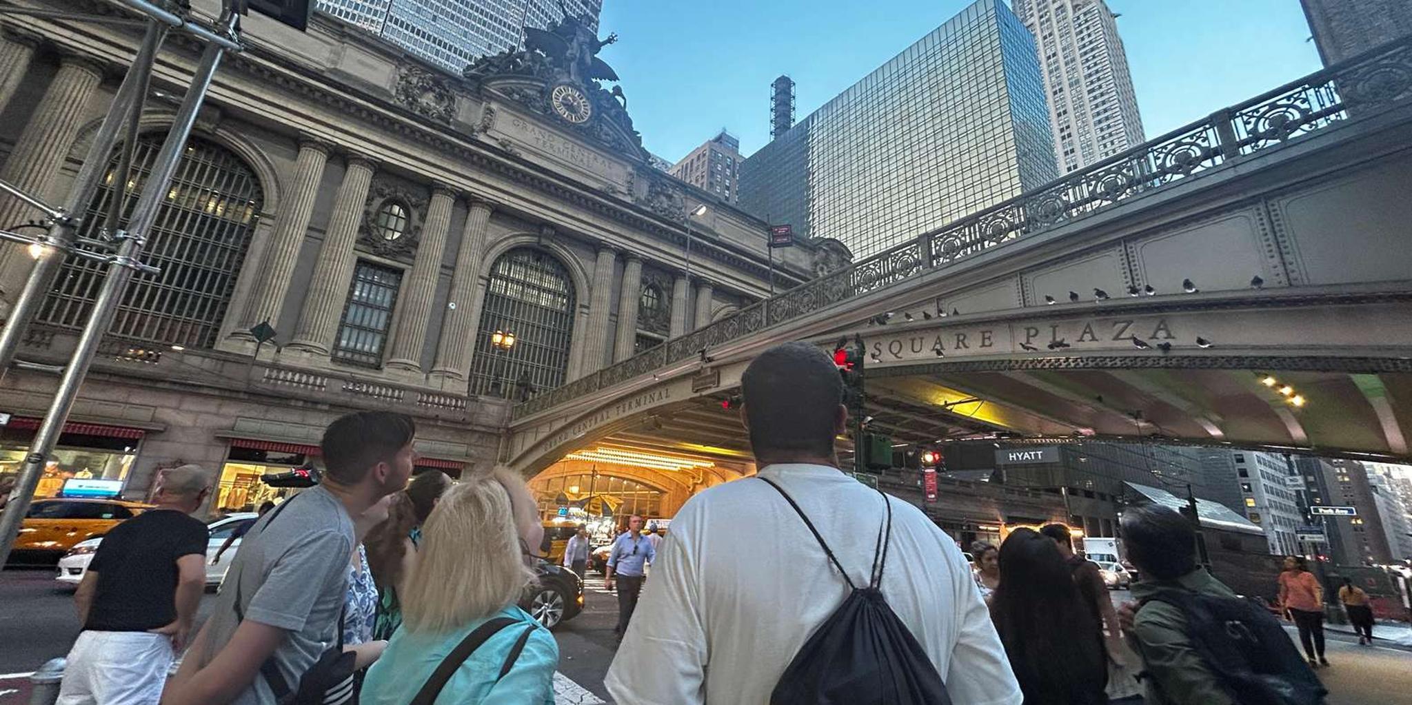 New York City Midtown Manhattan Walking Tour - Image 4