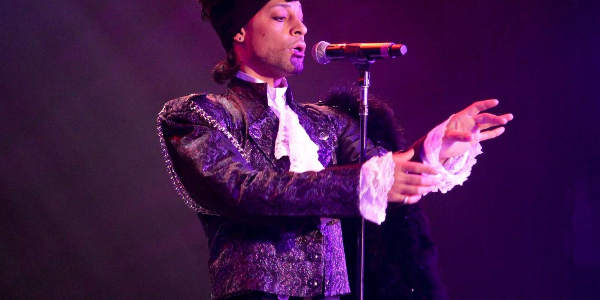 Las Vegas Prince Tribute Show - Image 3