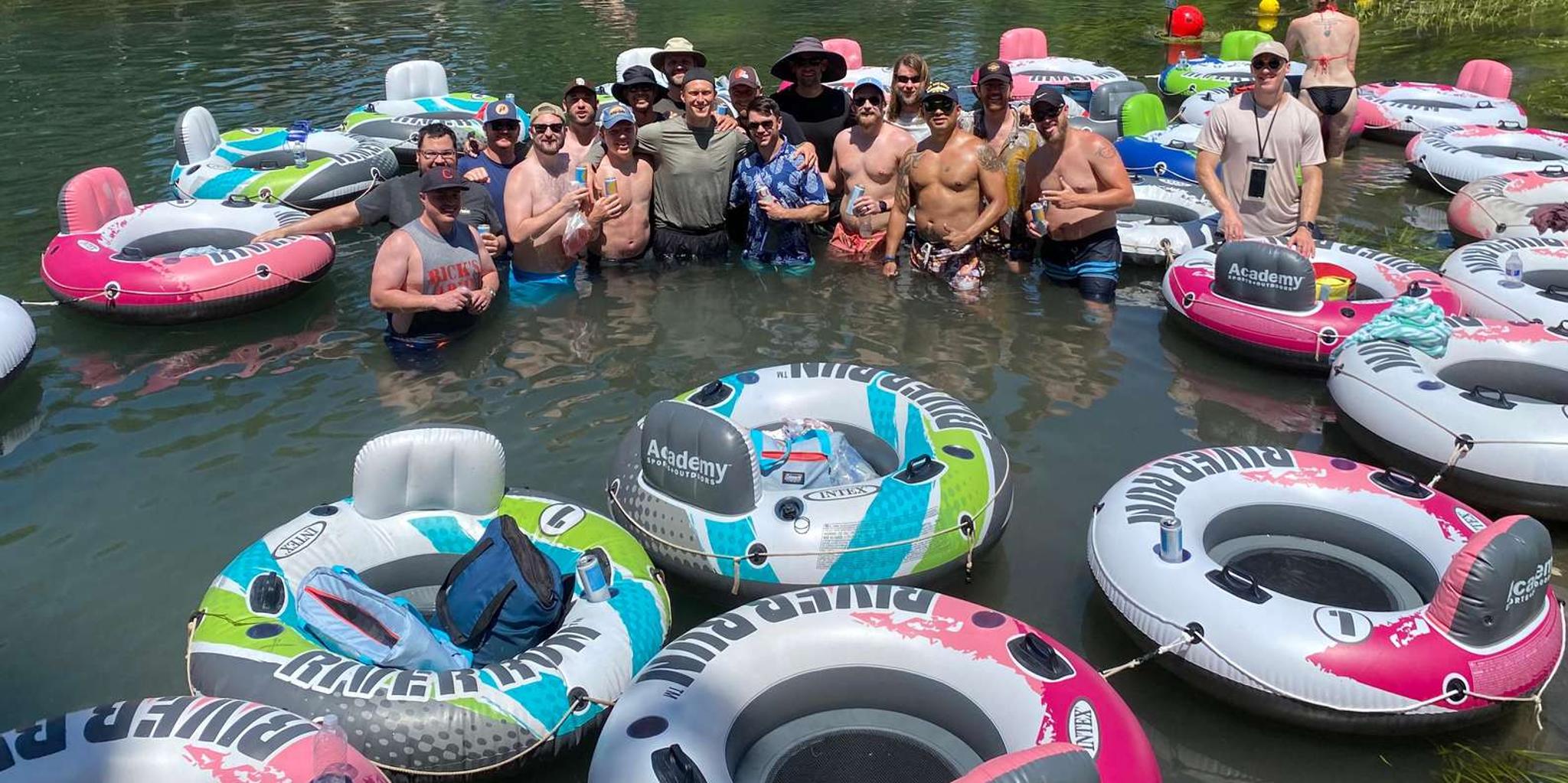 Austin San Marcos River BYOB Tubing Experience 3.5 hr - Image 4
