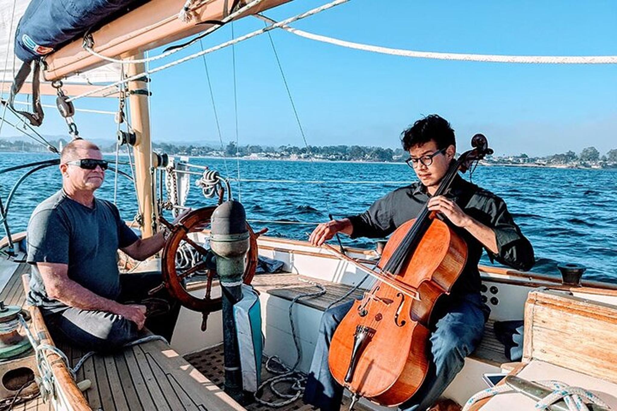 Santa Cruz Private Sailing Experience - Image 2