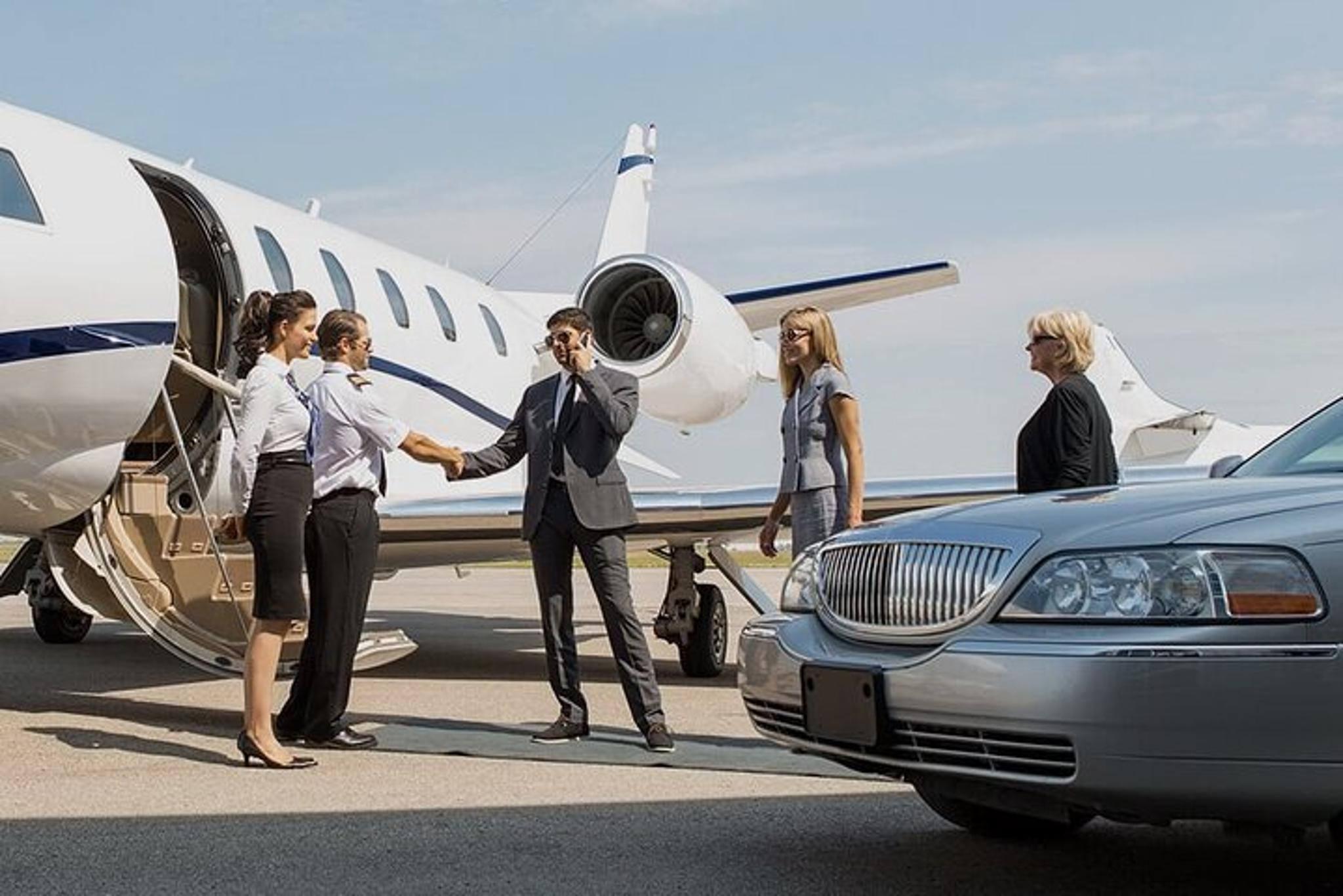 Las Vegas Hotel to Airport Transfer - Image 2