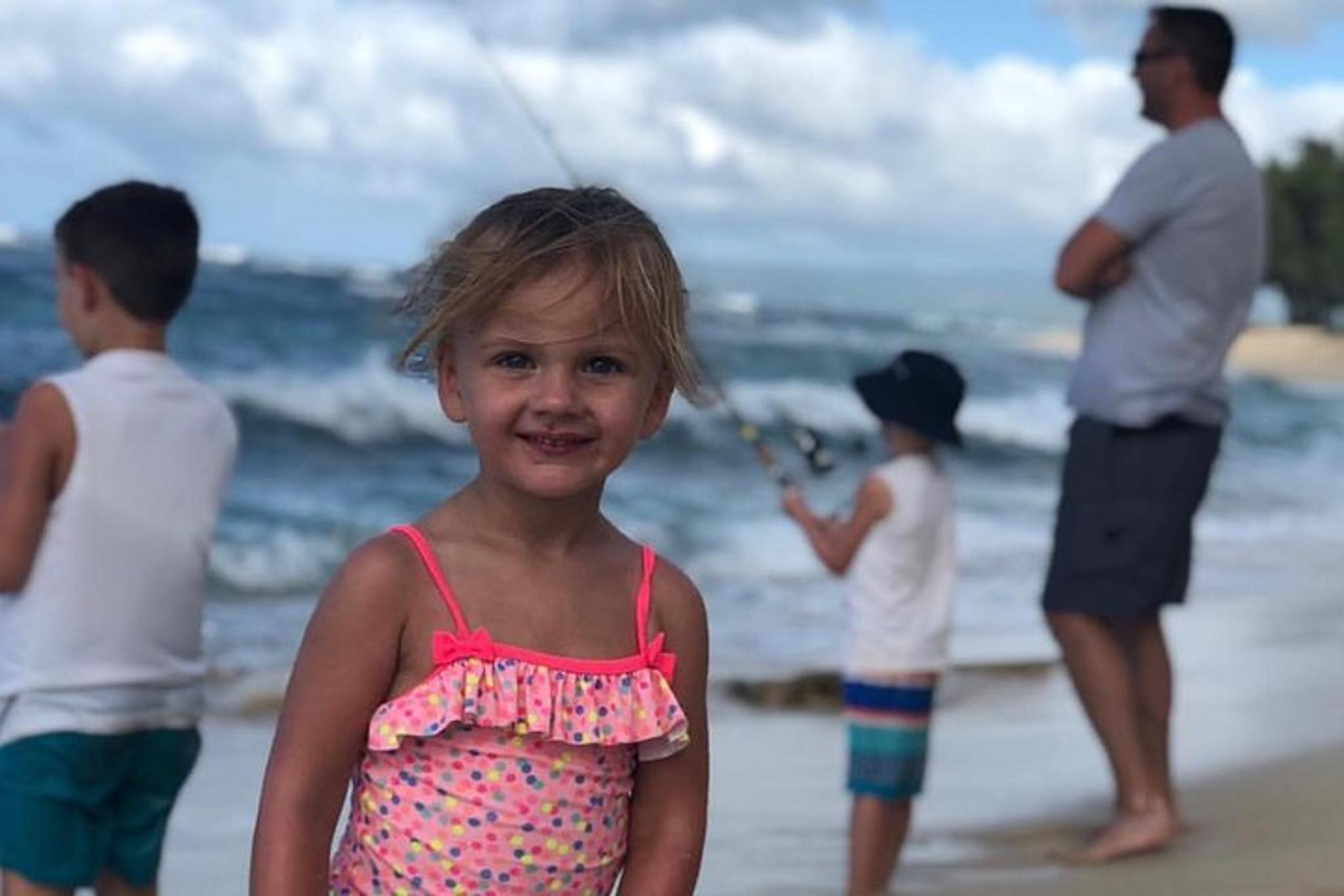 Waialua Shoreline Fishing Tour 2 hr - Image 2