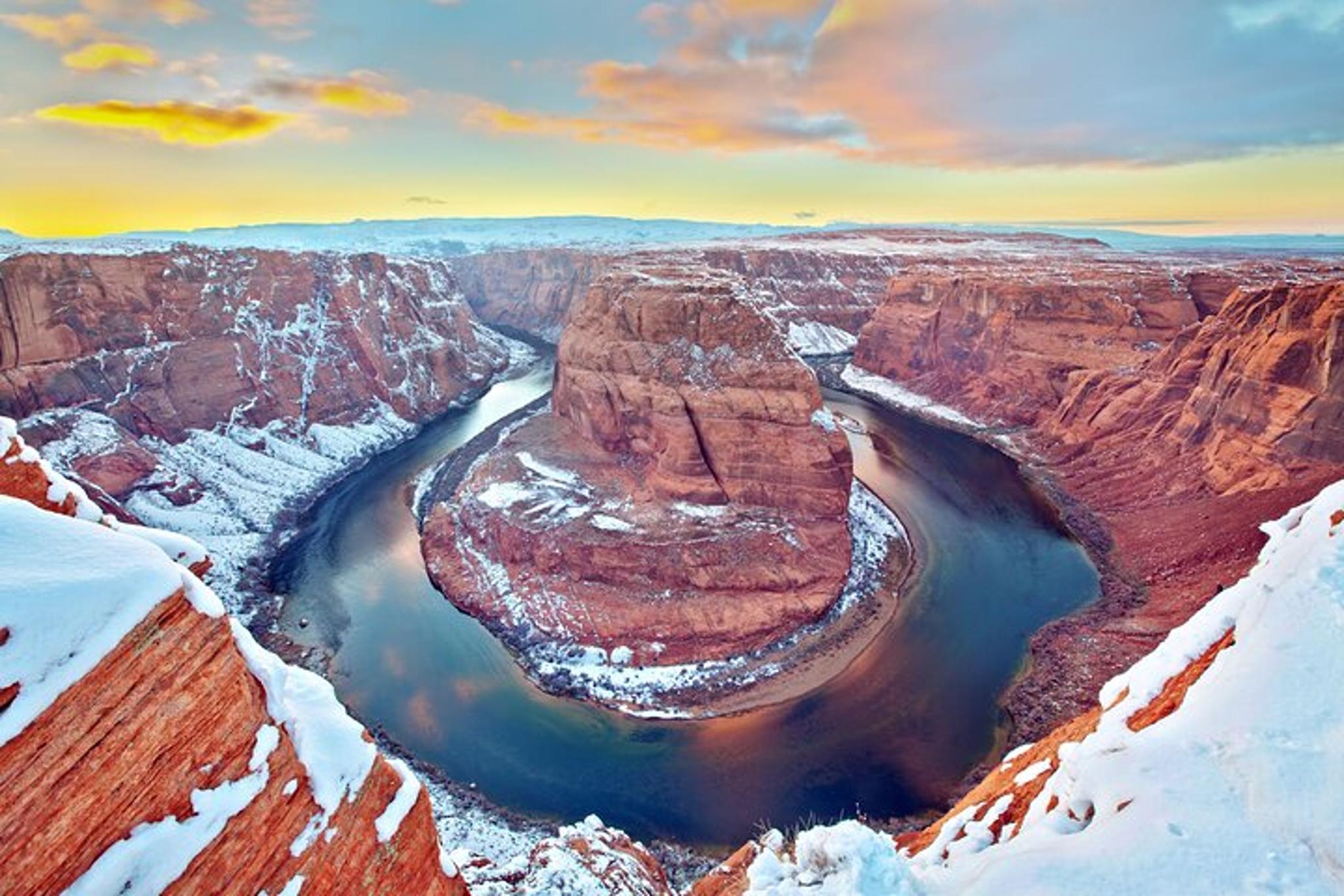 Antelope Canyon & Horseshoe Bend Small Group Tour
