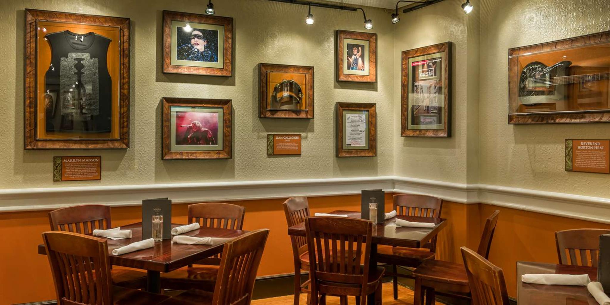 Key West Dining Experience at Hard Rock Cafe - Image 5