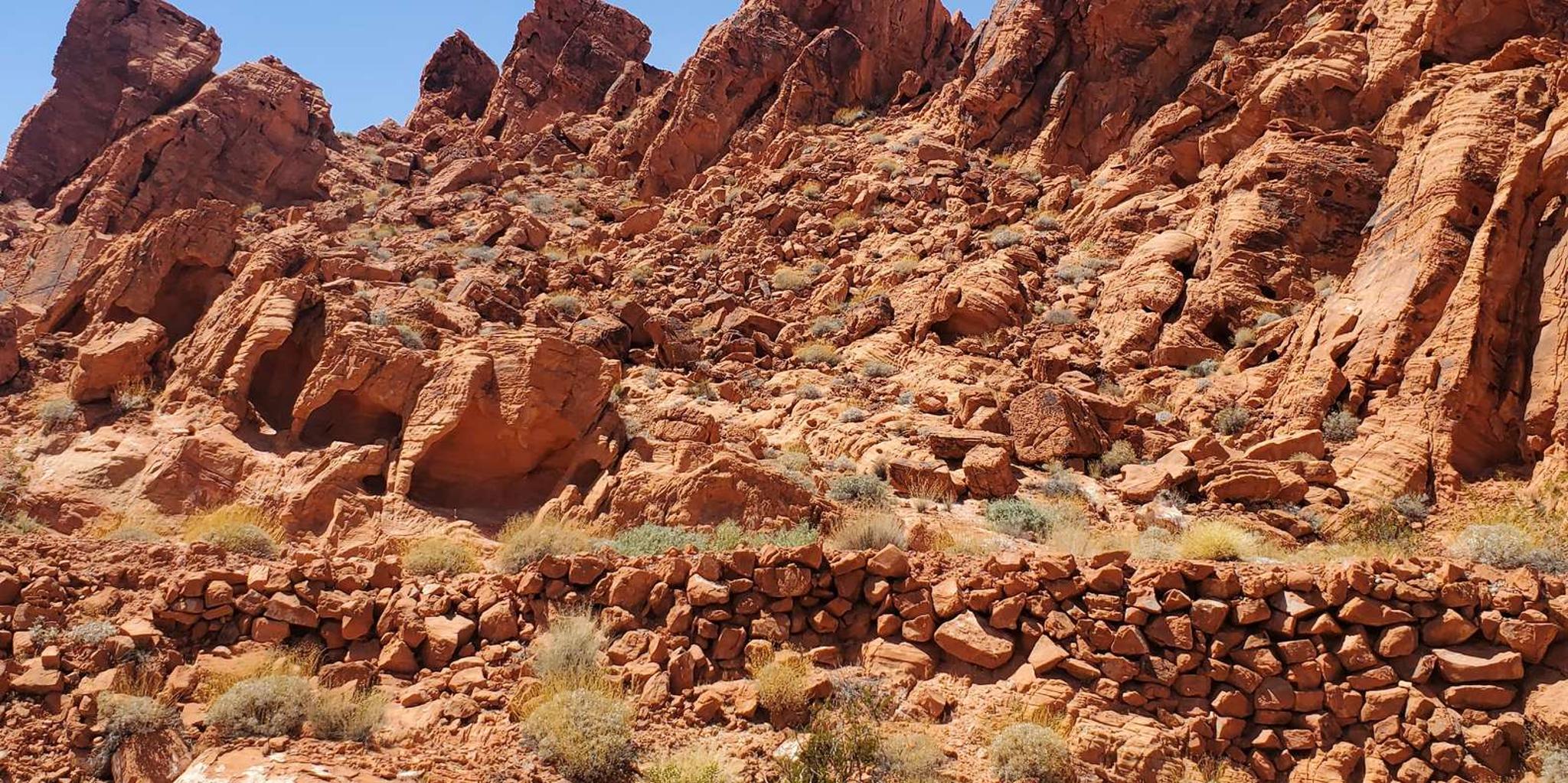 Las Vegas Valley of Fire Small Group Tour - Image 5