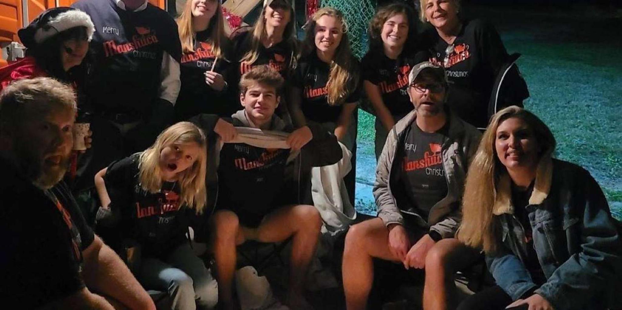 Pearlington Creepy Christmas Cruise with Santa - Image 3