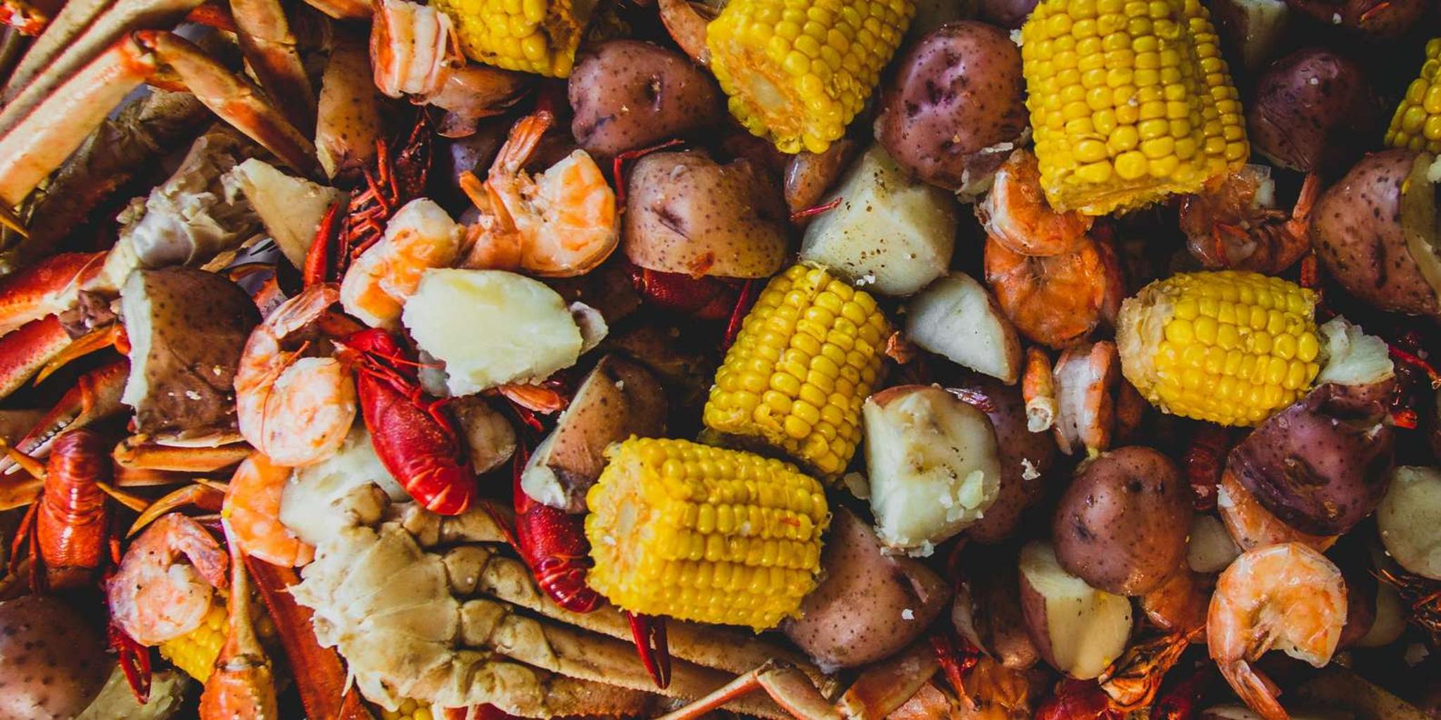 New Orleans Food Tour with Seafood Boil - Image 5
